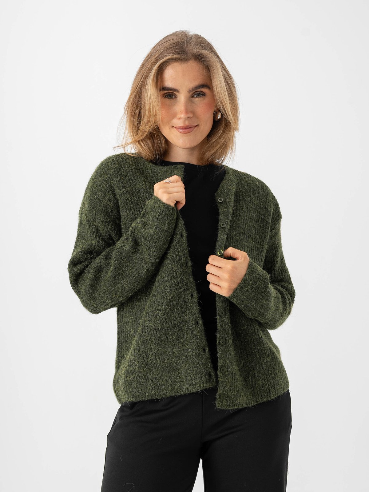 Ichi Kamara Cardigan13 Rifle Green