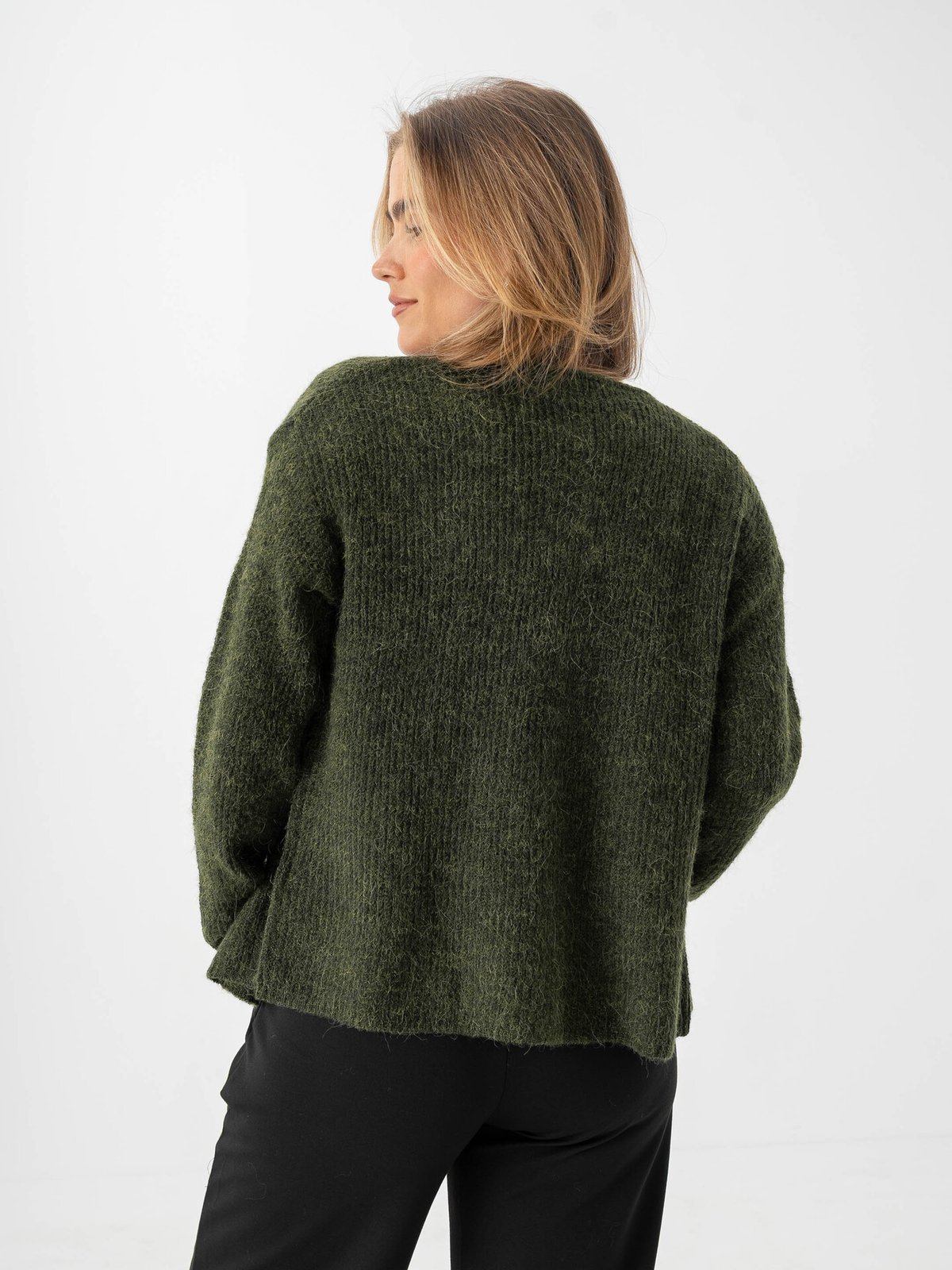Ichi Kamara Cardigan13 Rifle Green