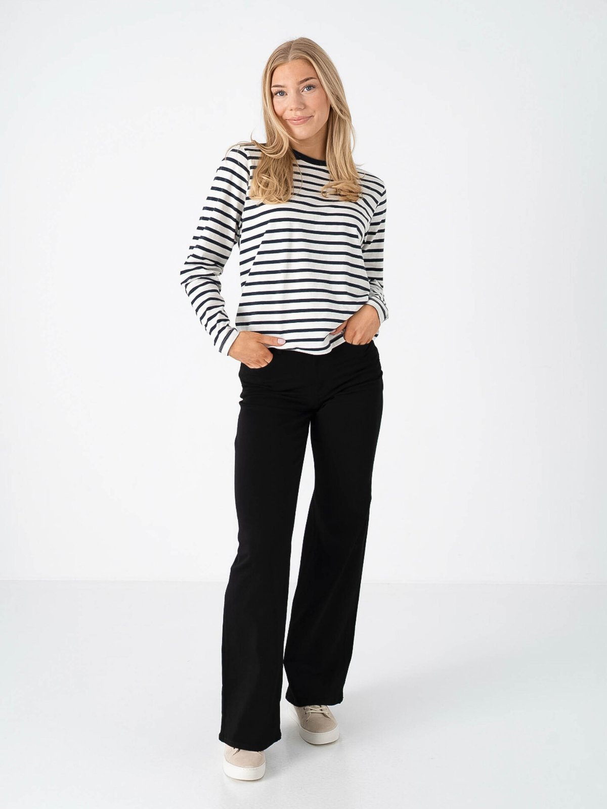 Ichi Mira Loose Long Sleeve 3 Total Eclipse / Cloud Dancer