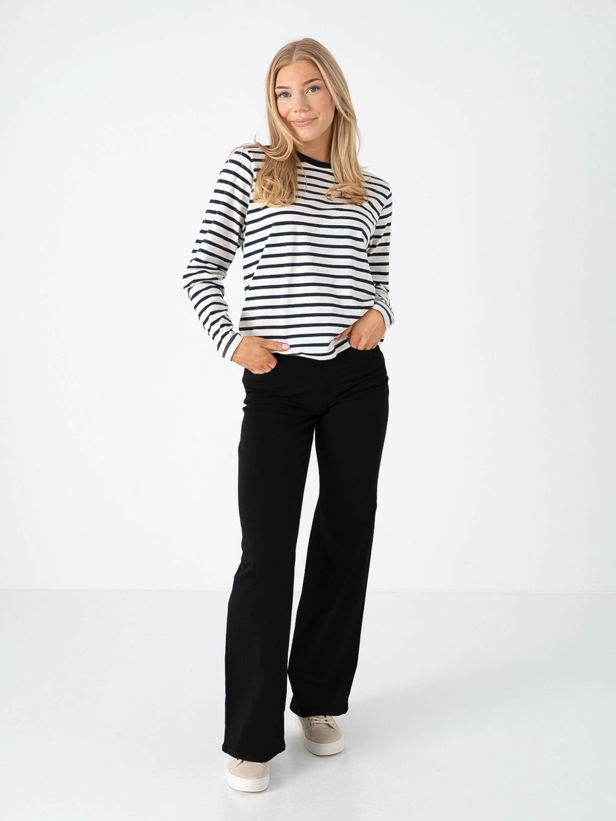 Ichi Mira Loose Long Sleeve 3 Total Eclipse / Cloud Dancer