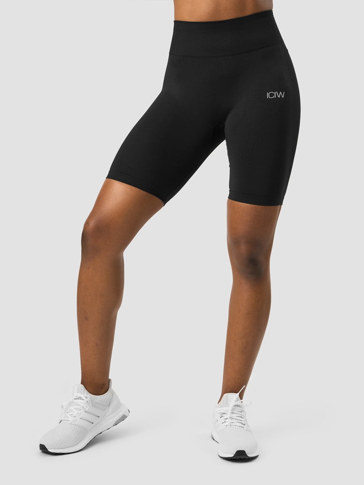 ICIW Define Seamless Biker Shorts Black