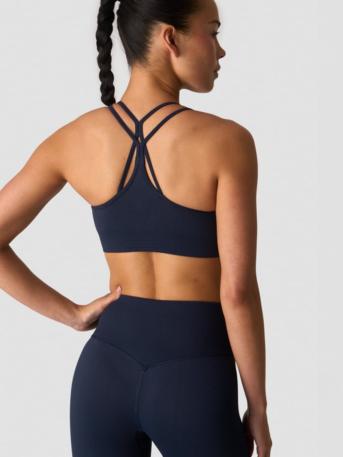 ICIW Define Seamless V-Neck Sports Bra Midnight Blue