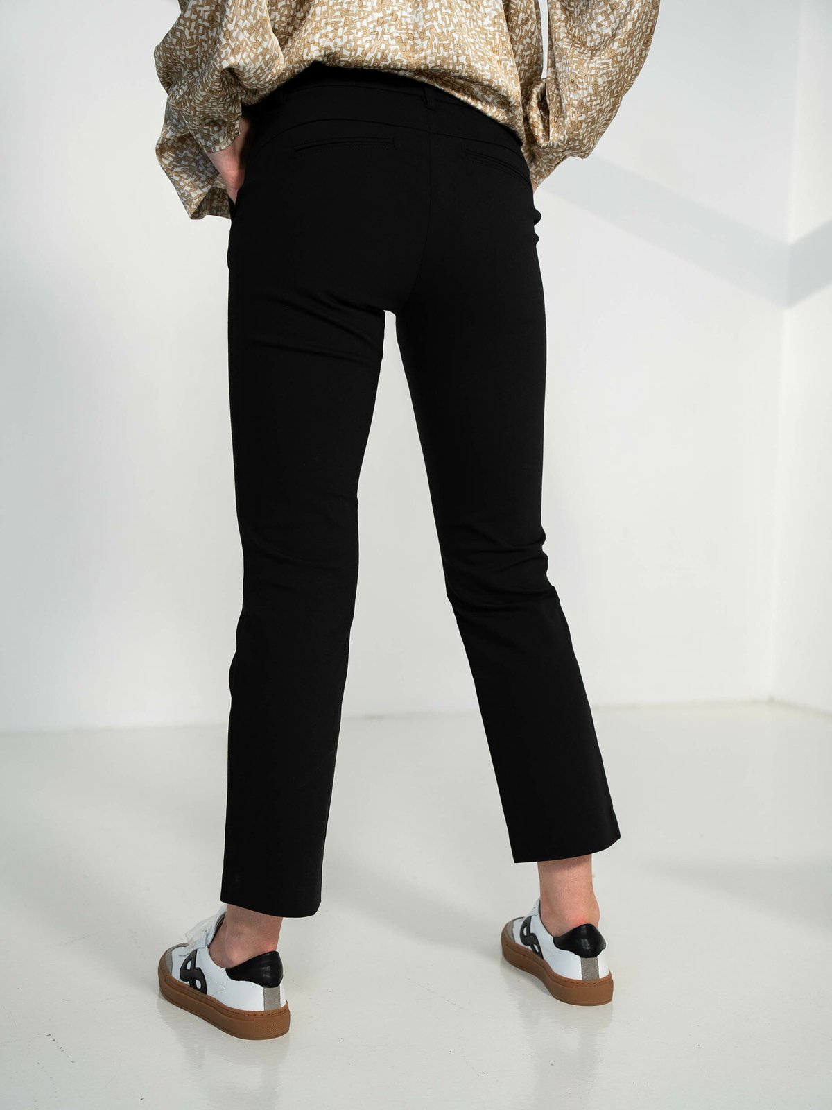 IVY Copenhagen Alice Cropped Flare Pant Black