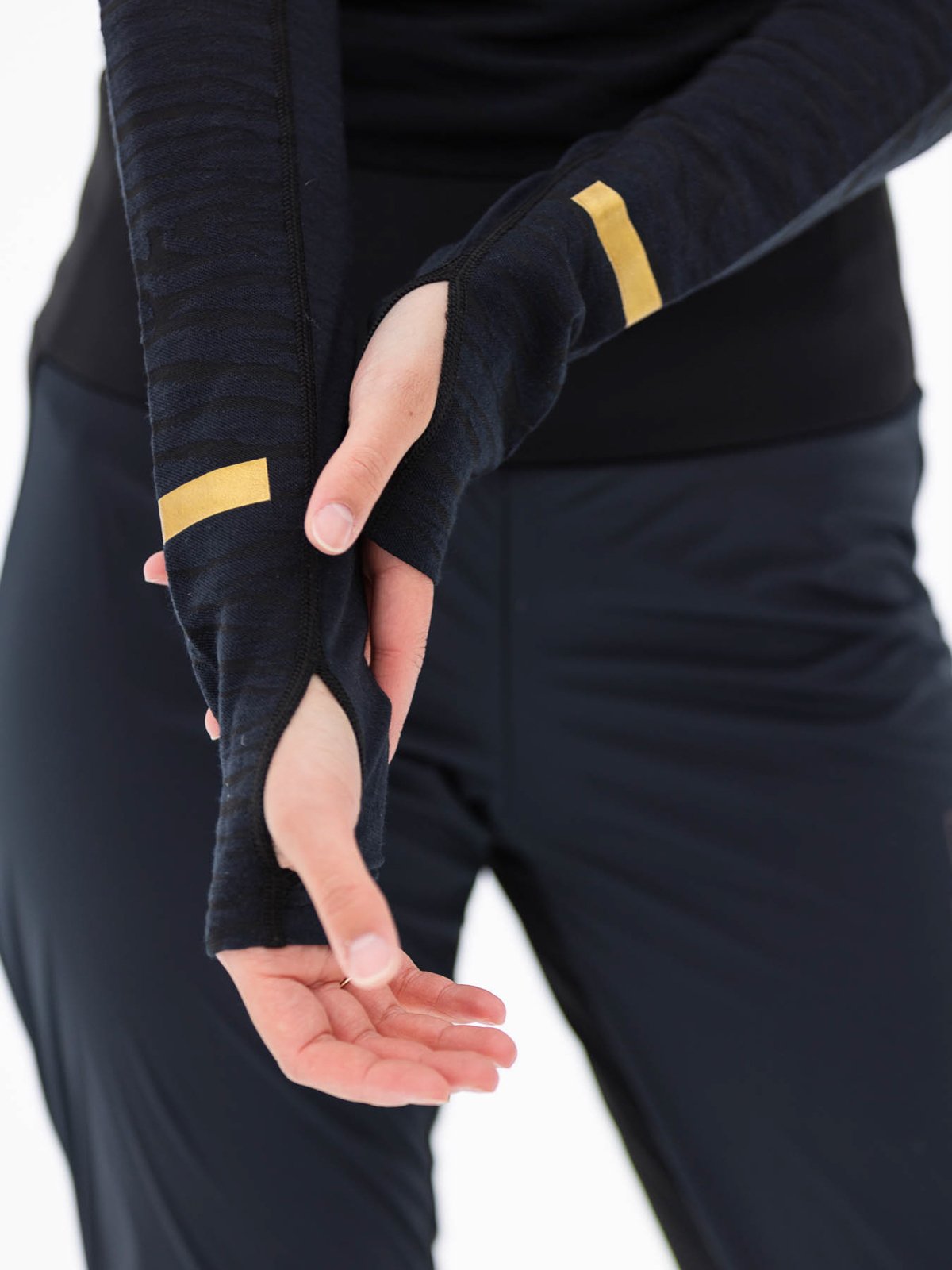 Johaug Advance Tech-Wool Long Sleeve True Black