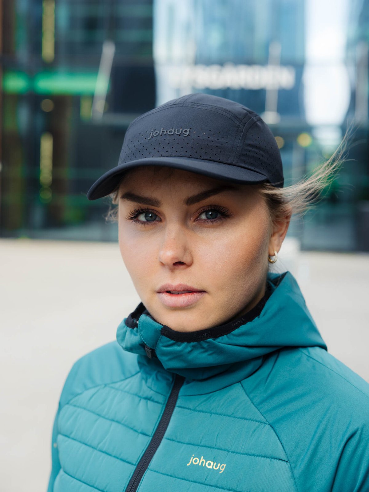 Johaug Discipline Caps Black