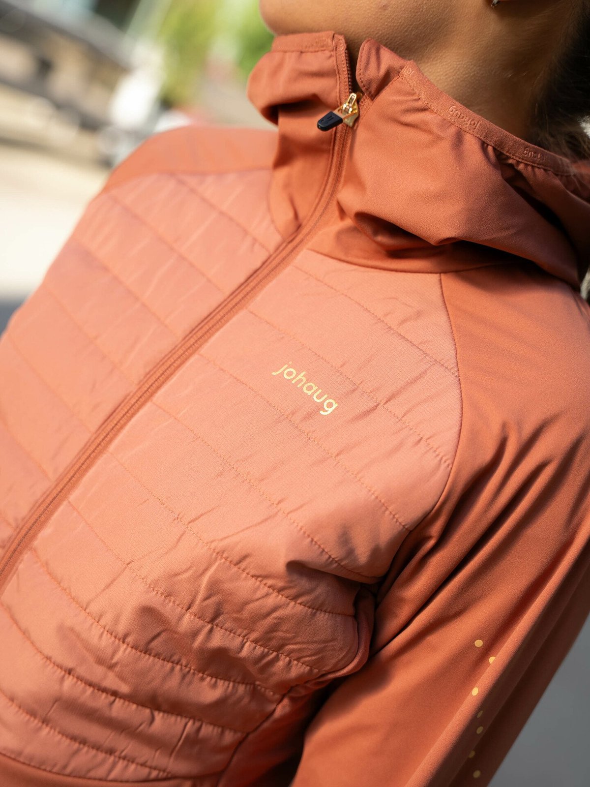 Johaug Powder Jacket Cbrwn - Get Inspired Exclusive Collection