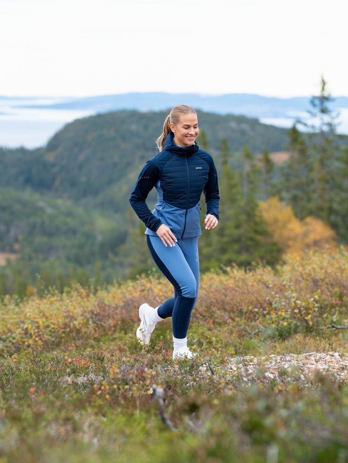 Johaug Powder Jacket Dark Blue