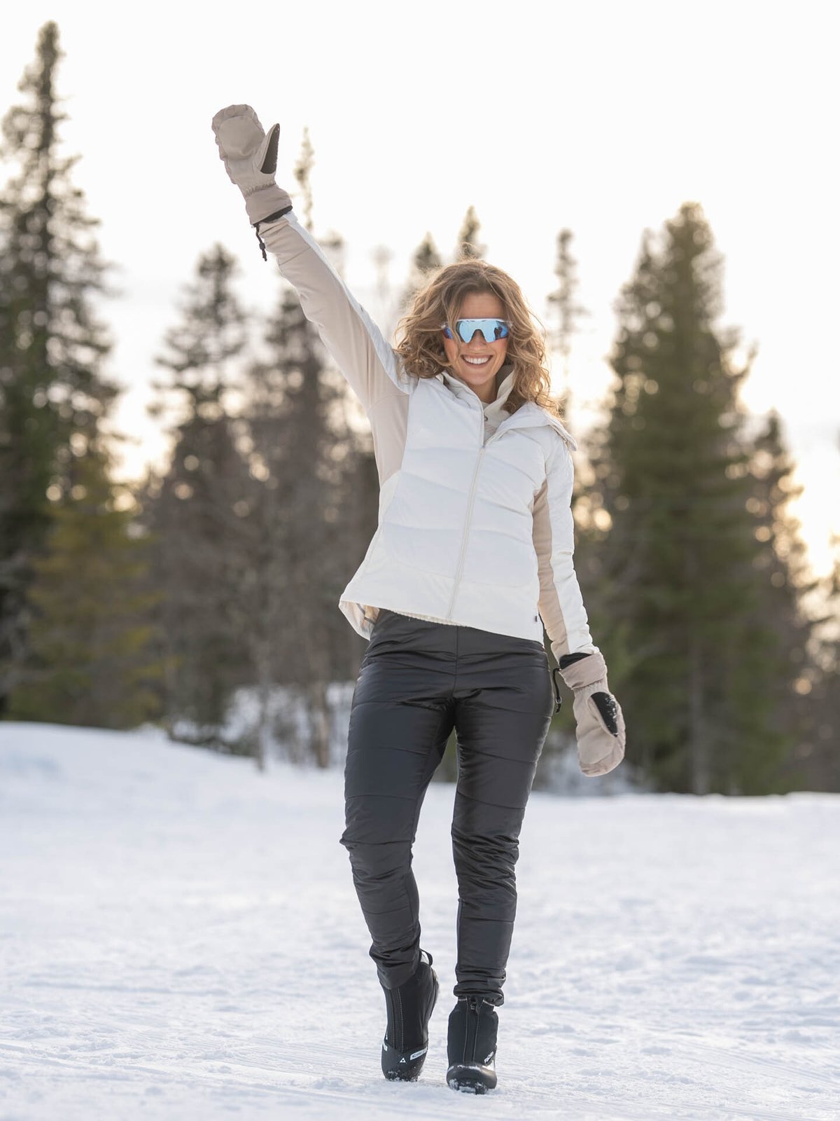 Johaug Advance Primaloft Down Jacket Hvit Tofu