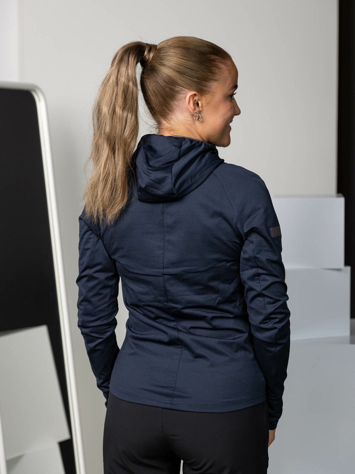Johaug Gleam Full Zip Ink