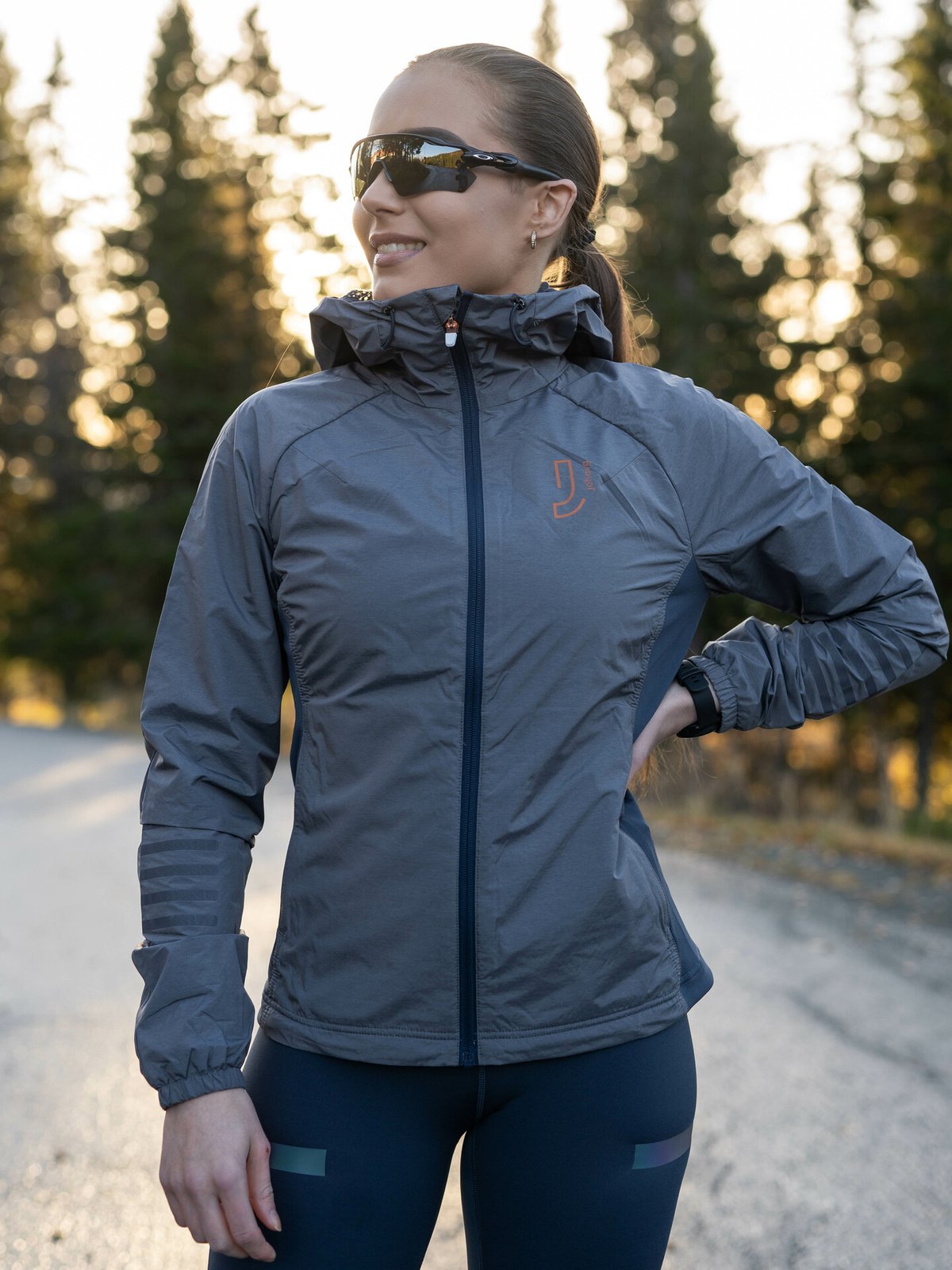 Johaug Foehn Wind Jacket 2.0 Dark Blue