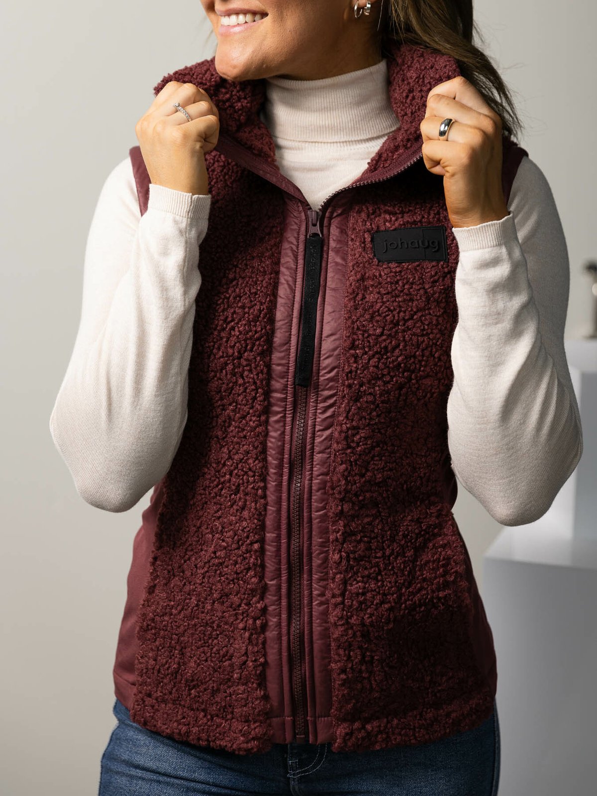 Johaug Sway Vest Brownish red