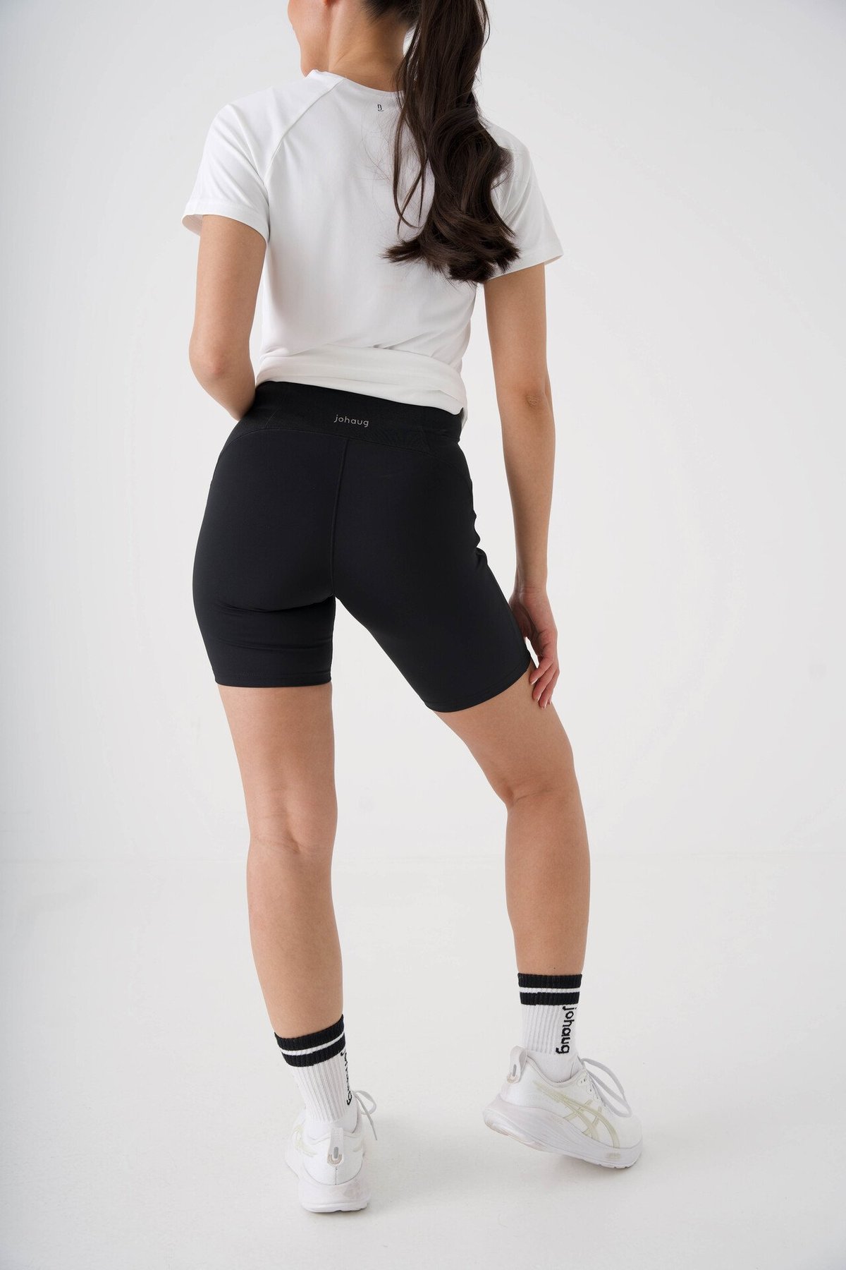 Johaug Impact Tights 7,5 Inch Sort