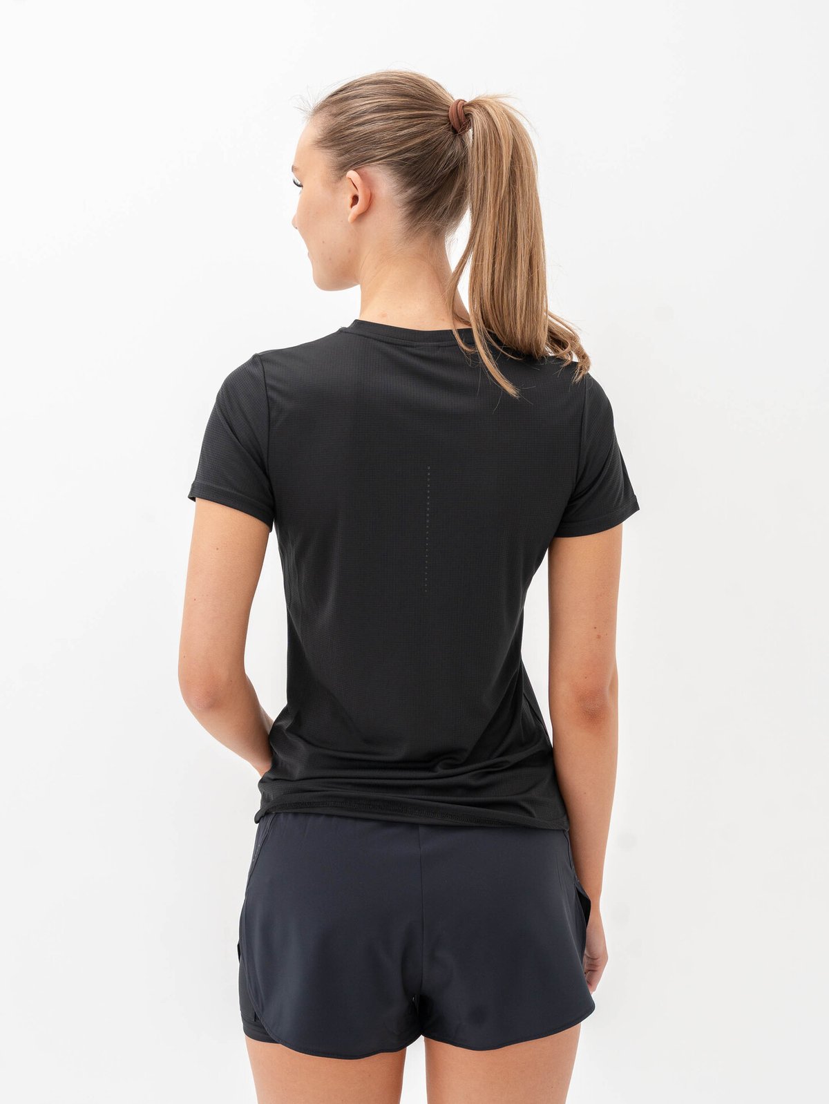 Johaug Discipline Tee Black