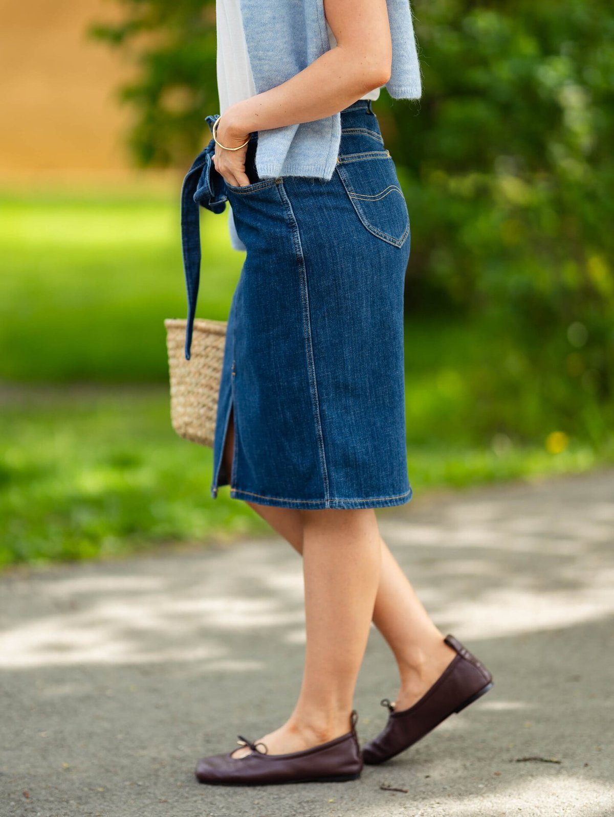 Lee Midi Skirt With Bow Seaside Trip