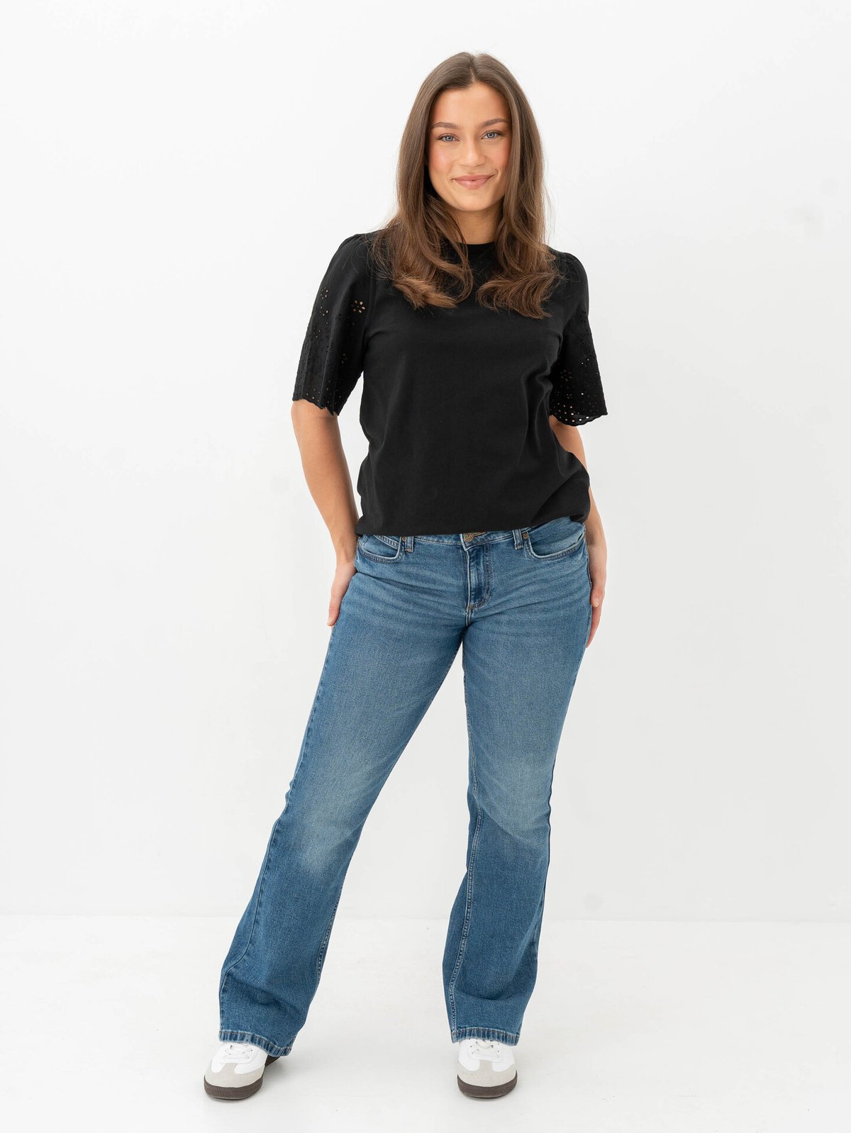 Lee Jessica Higher Climb