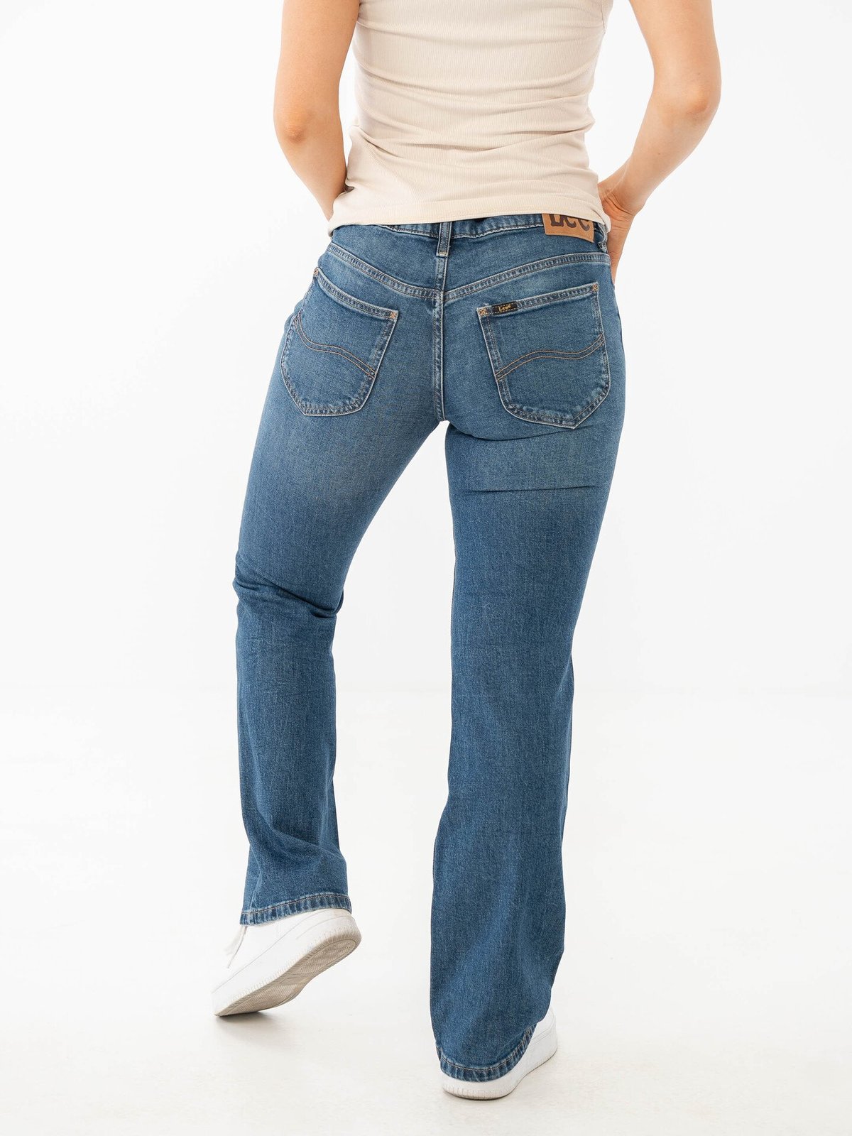 Lee Jessica Higher Climb