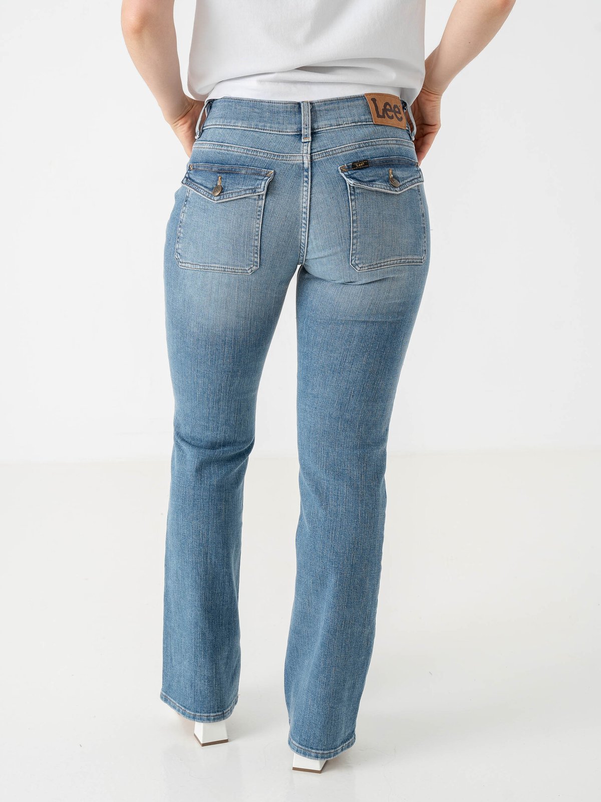 Lee Flat Pocket Jessica Flowing River