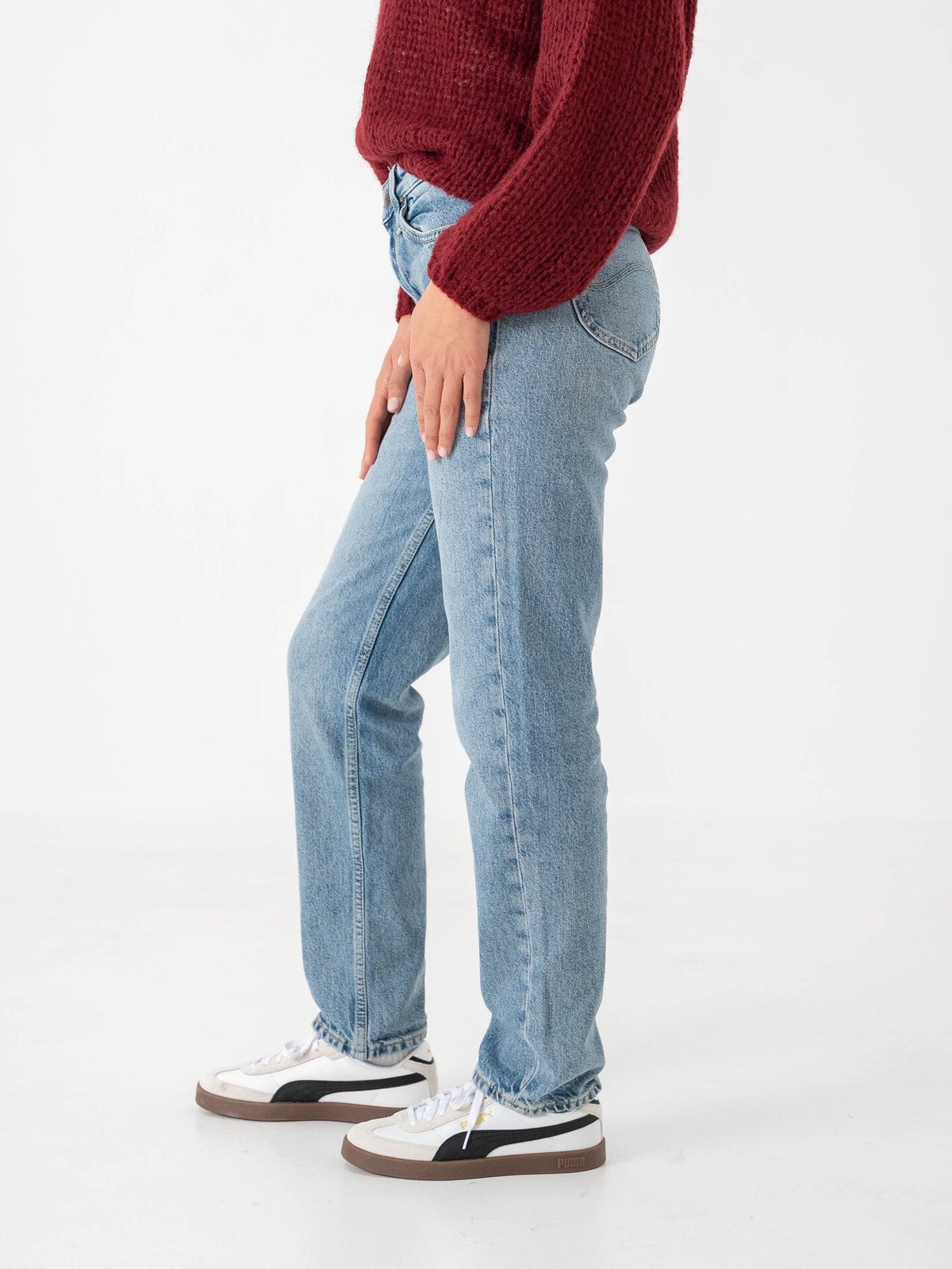 Lee Carol Straight Laundry line