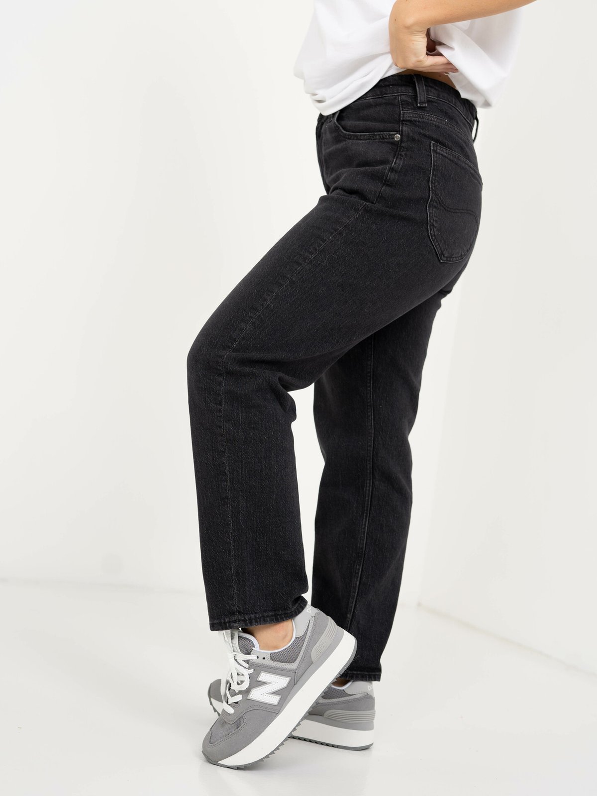 Lee Carol Straight BB Rock