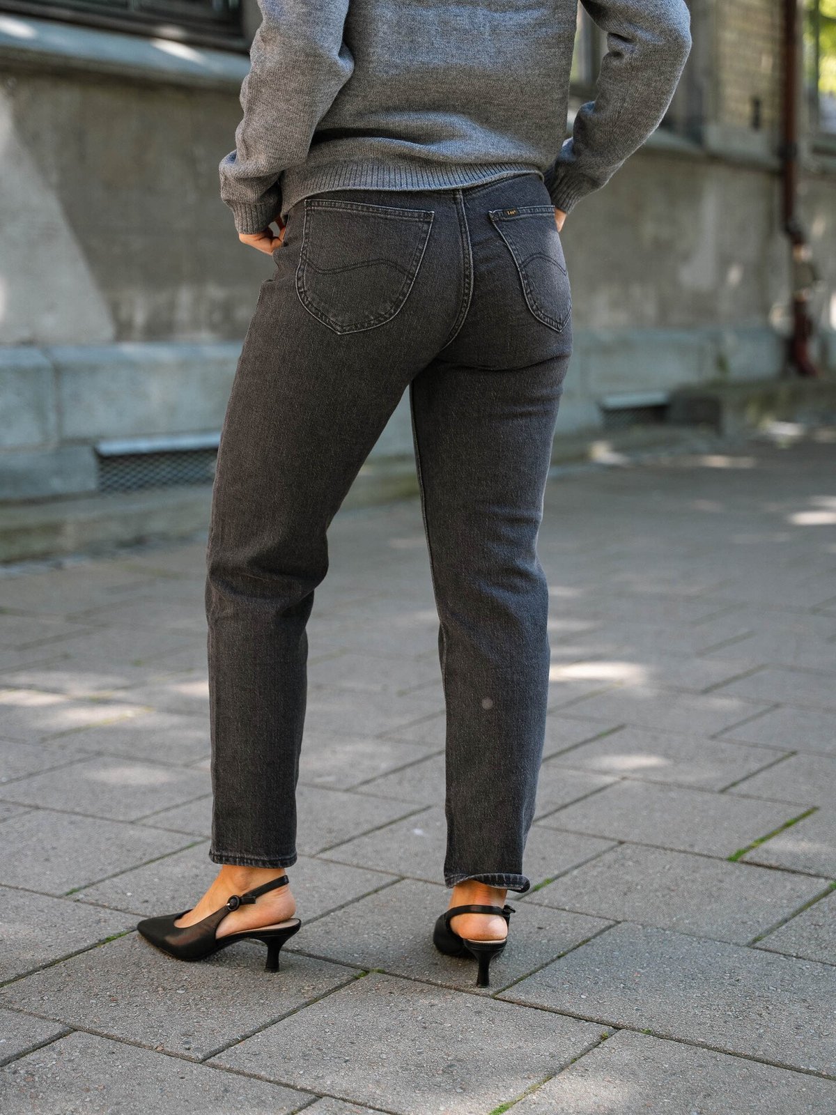 Lee Carol Straight BB Rock