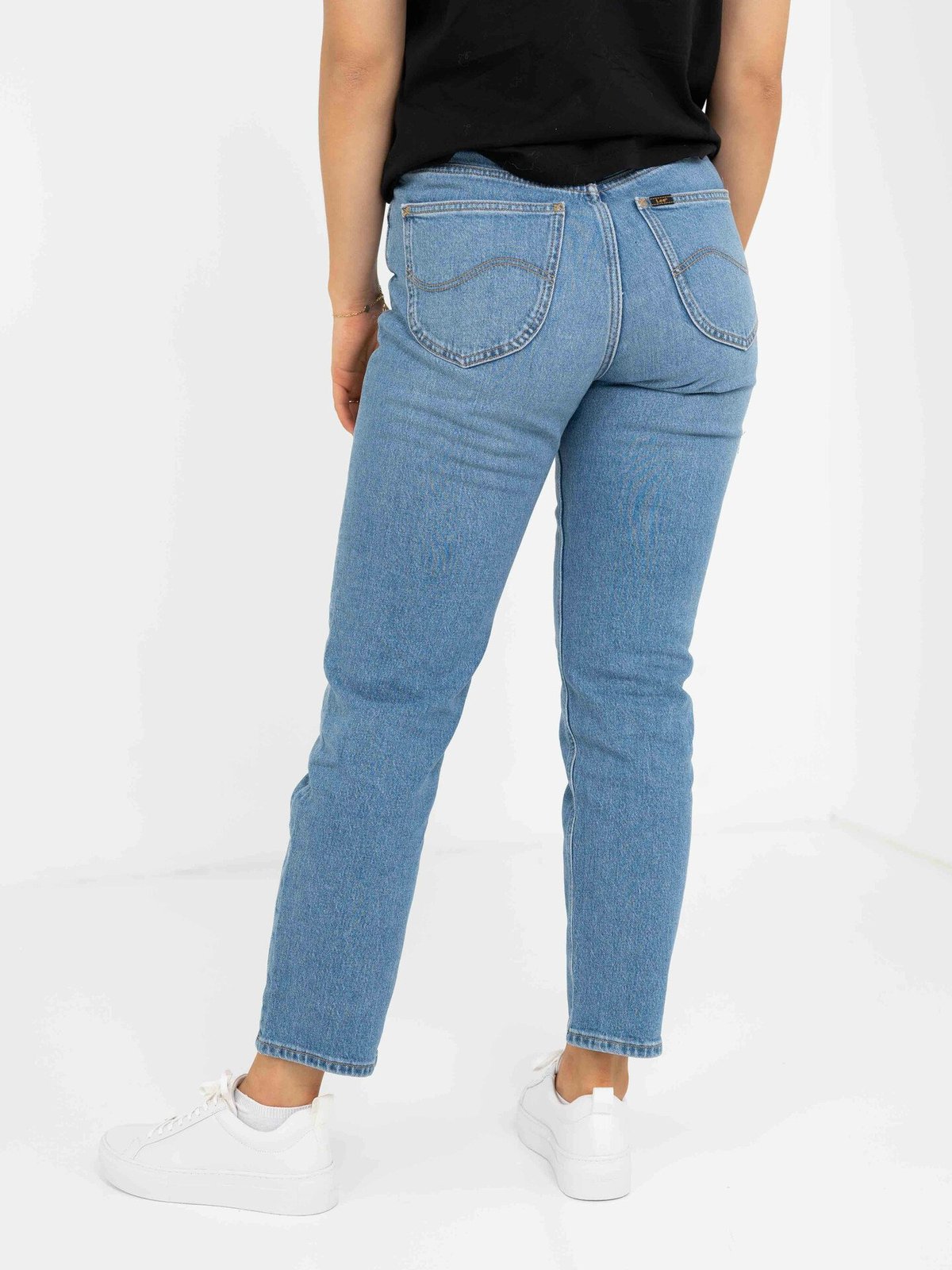 Lee Carol Straight Mid Soho