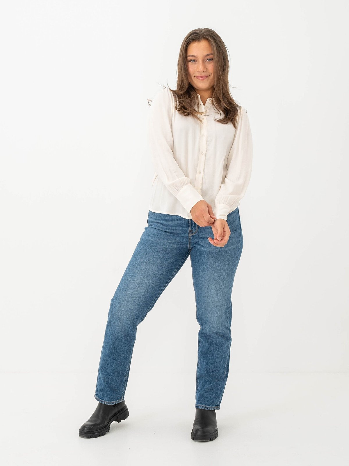 Lee Carol Straight Worn Iris