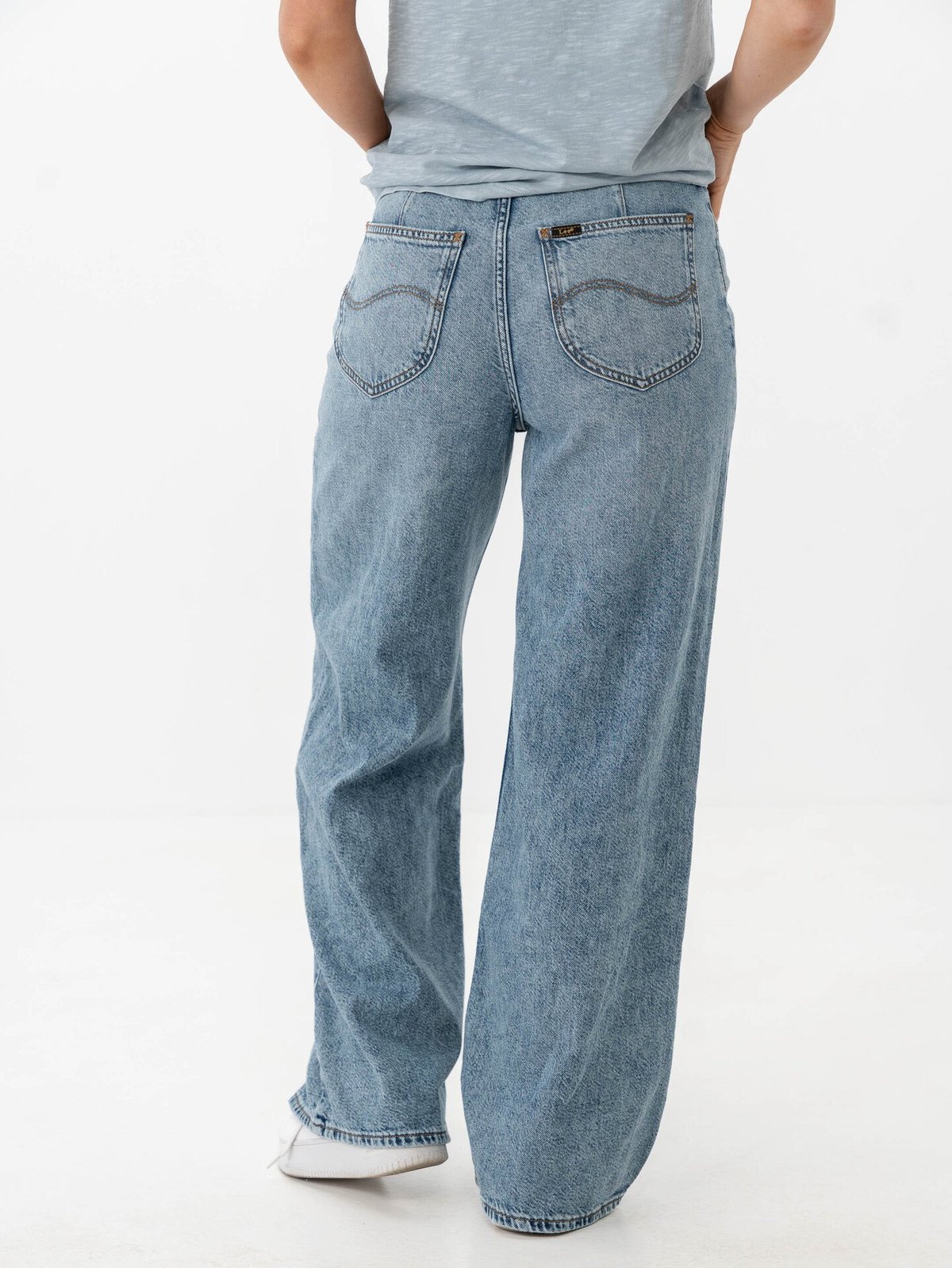 Lee Stella A Line Take the Hint