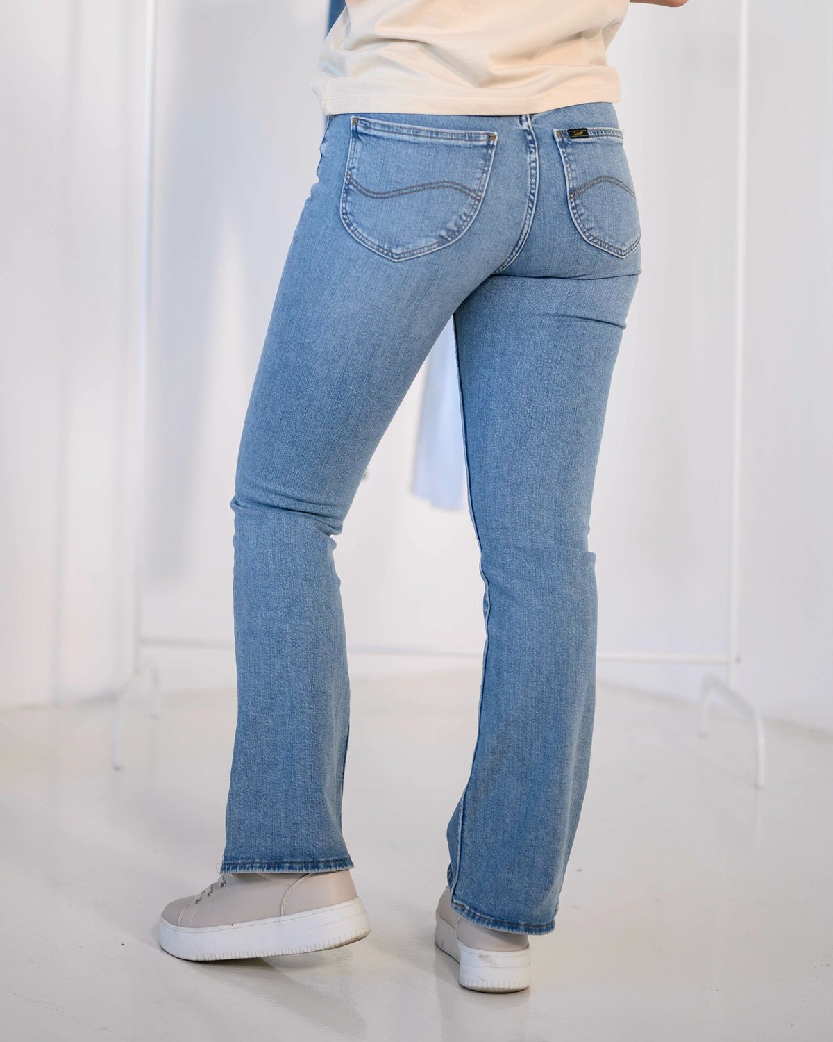 Lee Breese Boot Flashes of Light