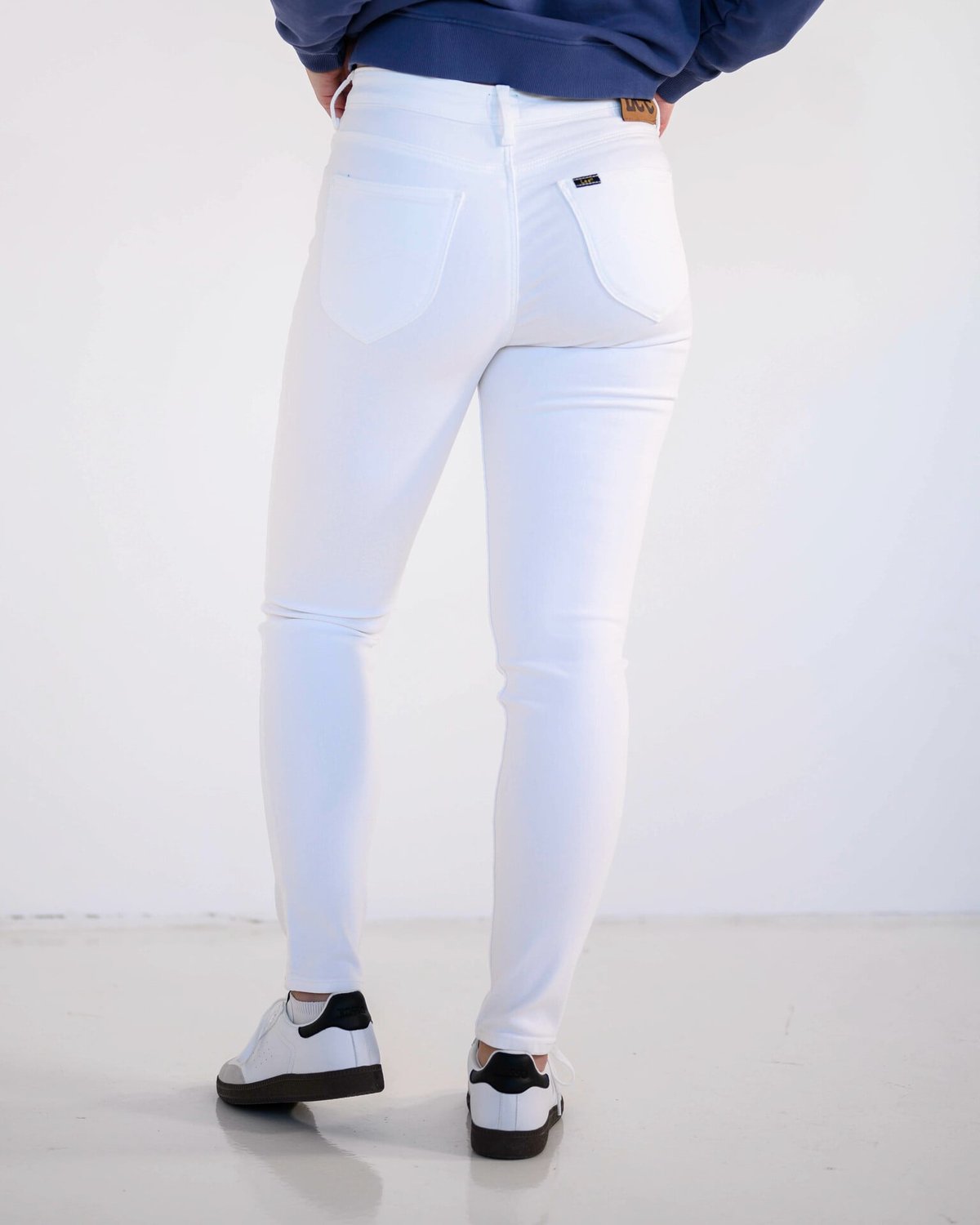 Lee Foreverfit Bright White