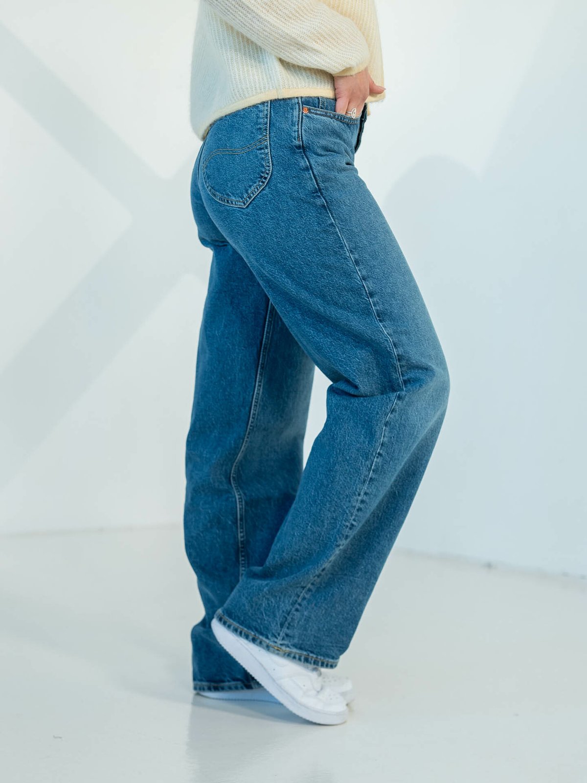 Lee Rider Loose Darkest Dawn