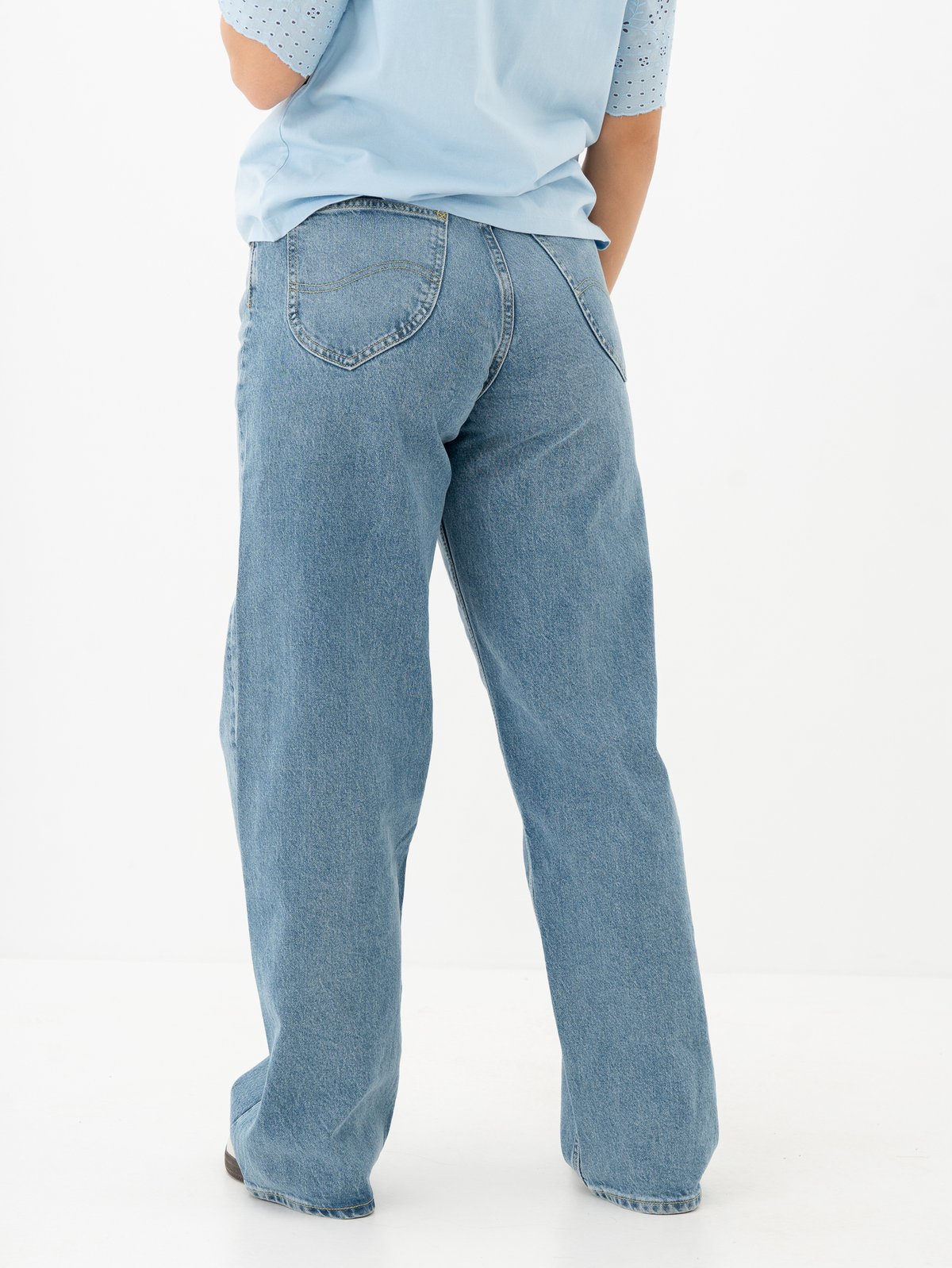 Lee Rider Loose Blue Koi