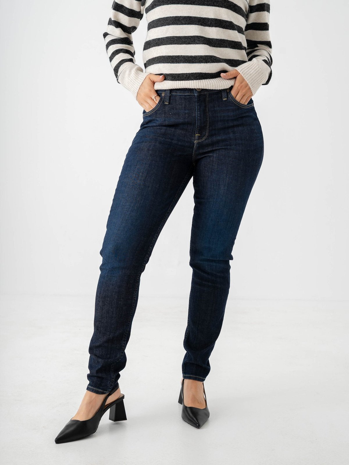 Lee Scarlett Skinny High Bestowed Upon