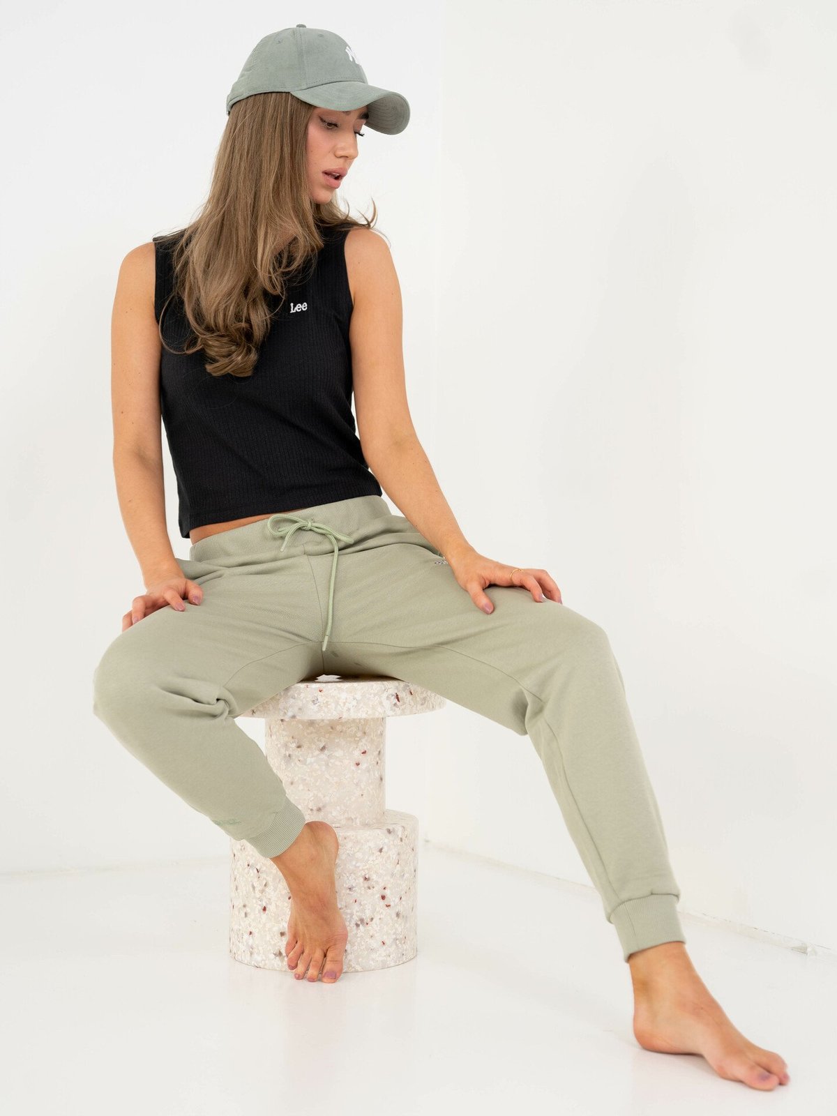 Lee Cropped Crew Tank Black