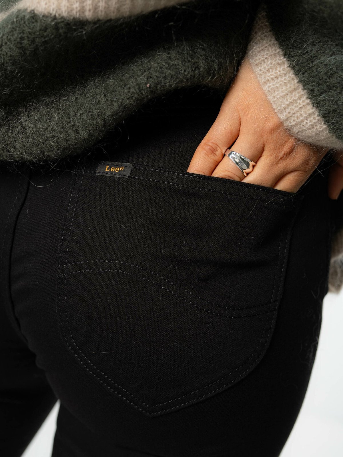 Lee Marion Straight Black Rinse