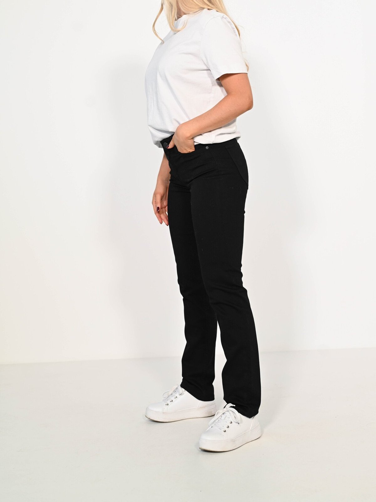 Lee Marion Straight Black Rinse