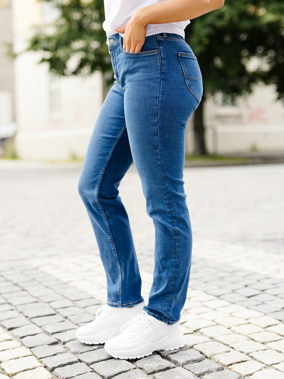 Lee Marion Straight Mid Ada