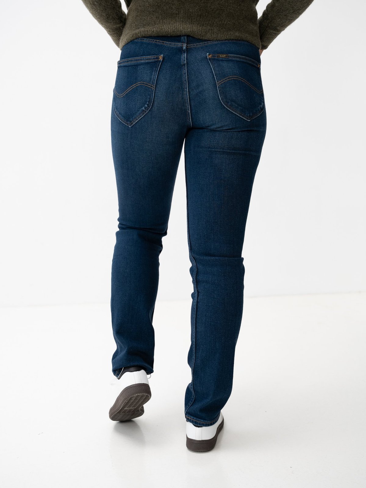 Lee Marion Straight Rain Falls