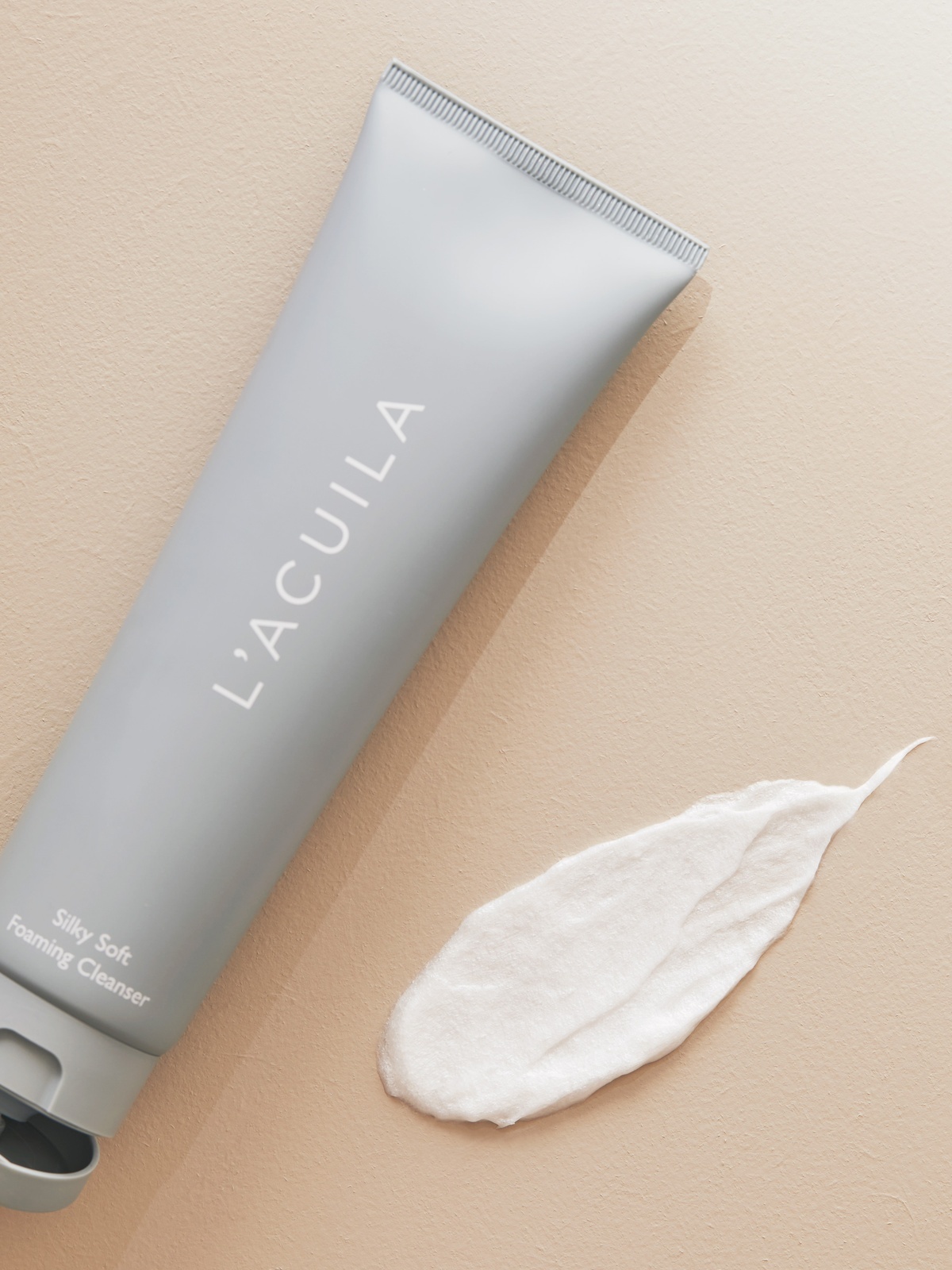 L-Acuila Silky Soft Foaming Cleanser 150ml Flerfarget