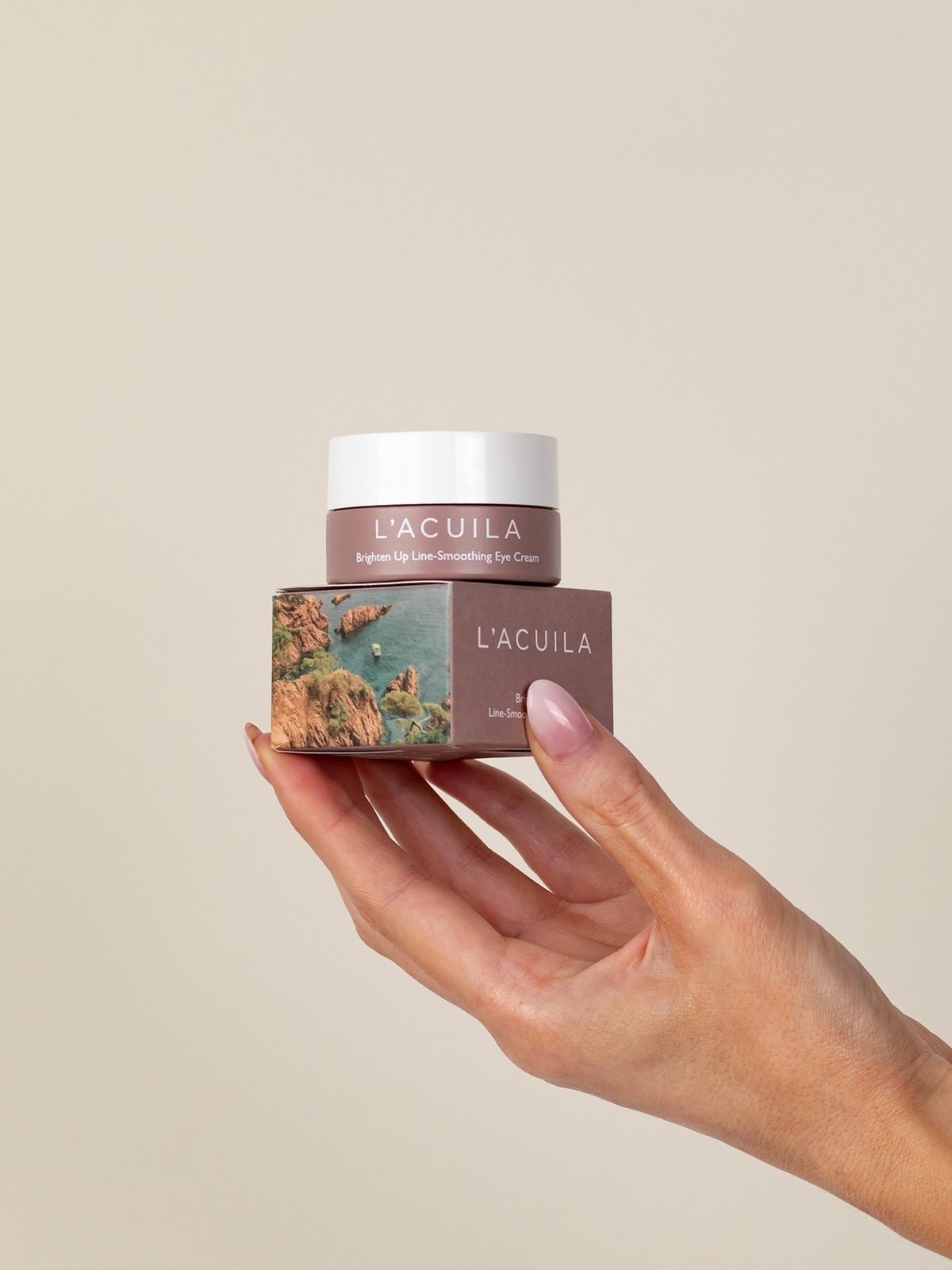 L-Acuila Brighten Up Line-Smoothing Eye Cream 15ml Flerfarget