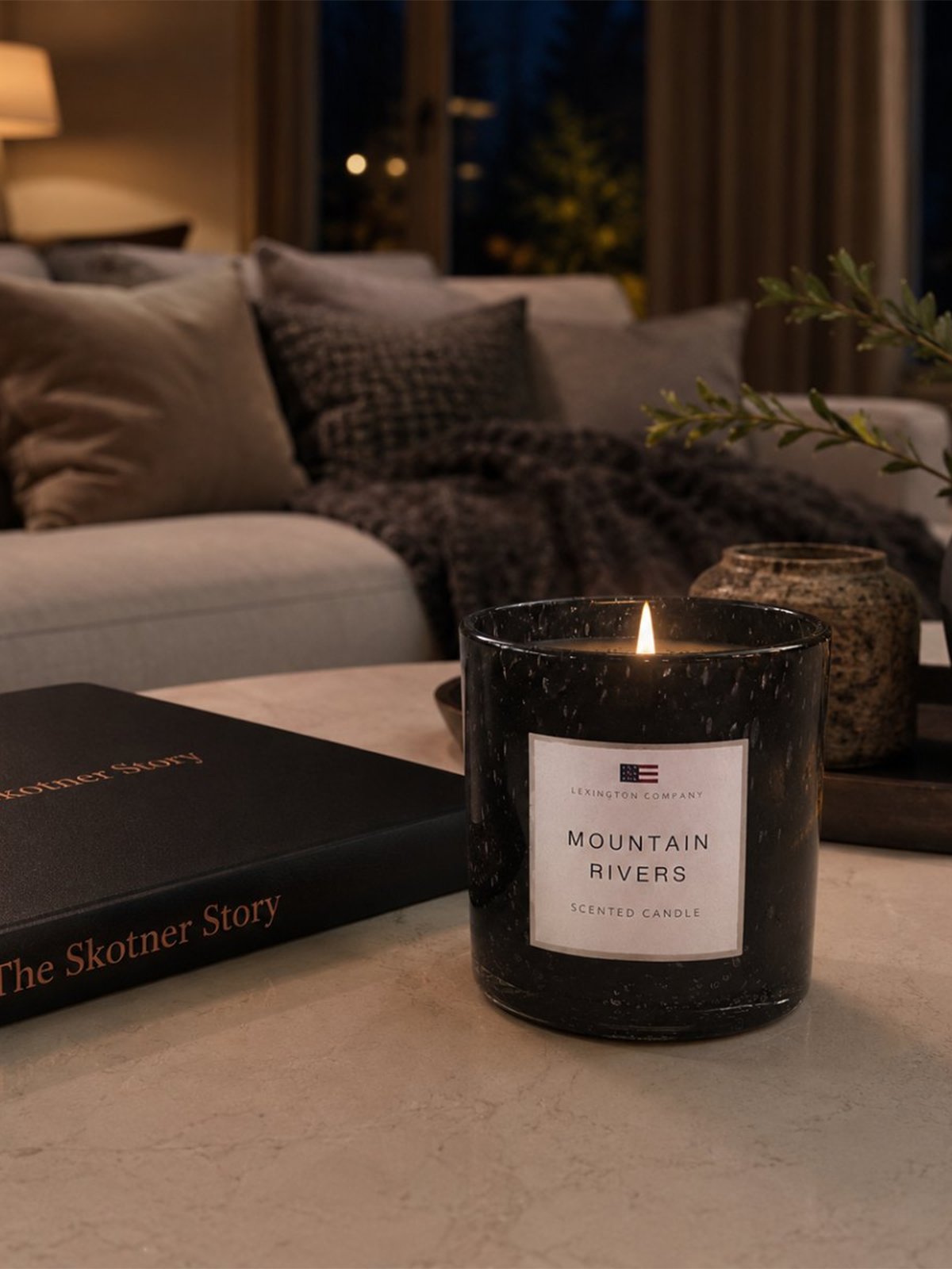 Lexington Mountain Rivers Scented Candle Grå