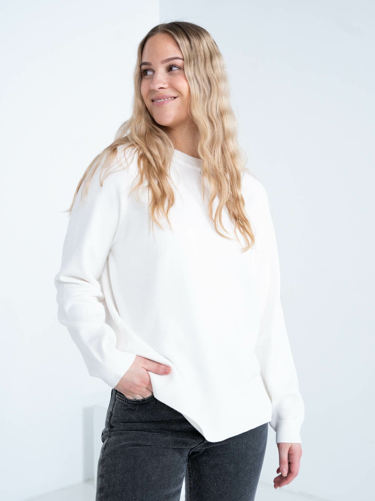 MSCH Copenhagen Sardia Rachelle Pullover Egret