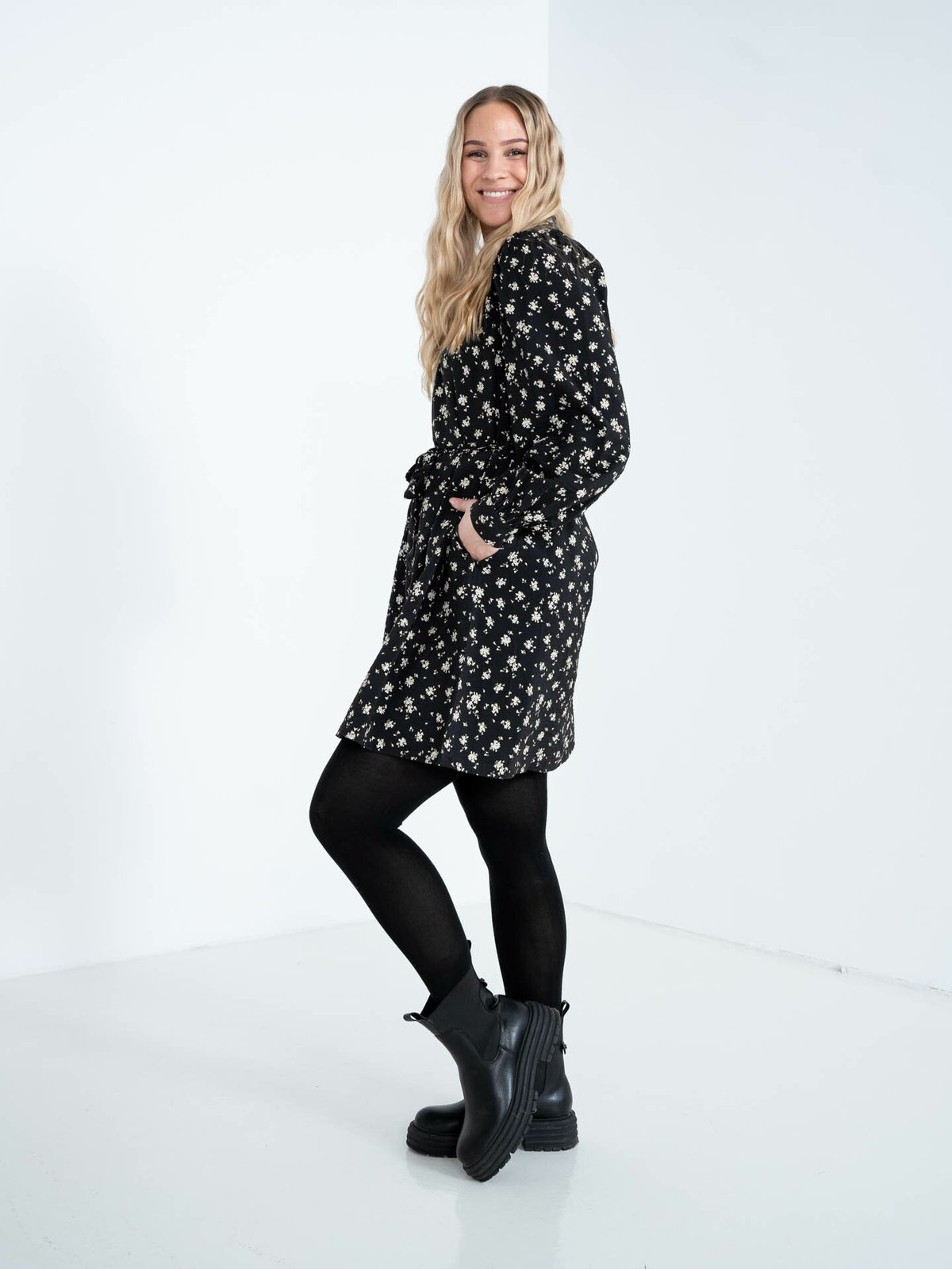 MSCH Copenhagen Nathasia Ladonna Shirt Dress Black Flower