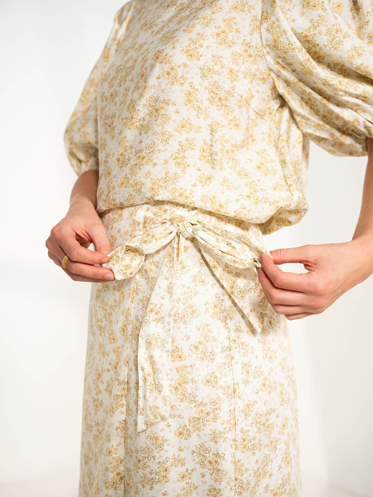 MSCH Copenhagen Marva Ladonna Wrap Skirt Reed Yellow Flower