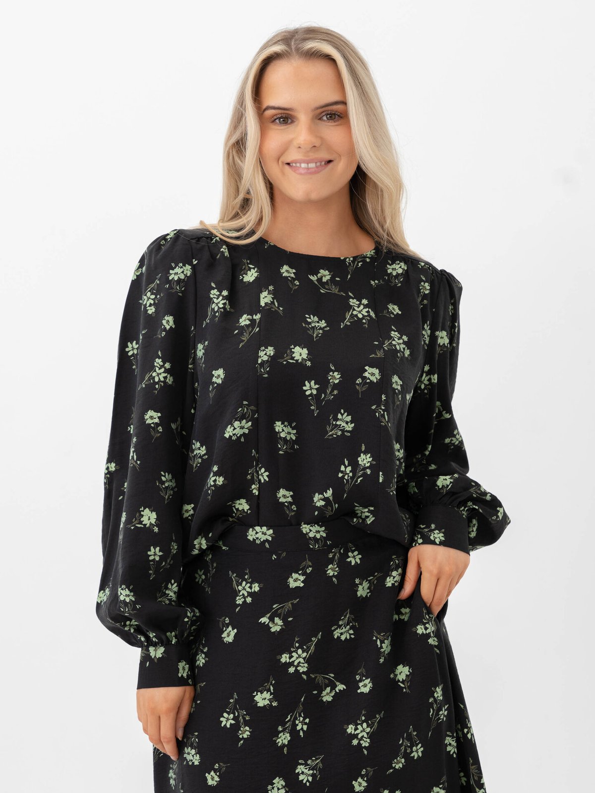 MSCH Copenhagen Jusine Karalynn Top Forest Shadow Flower