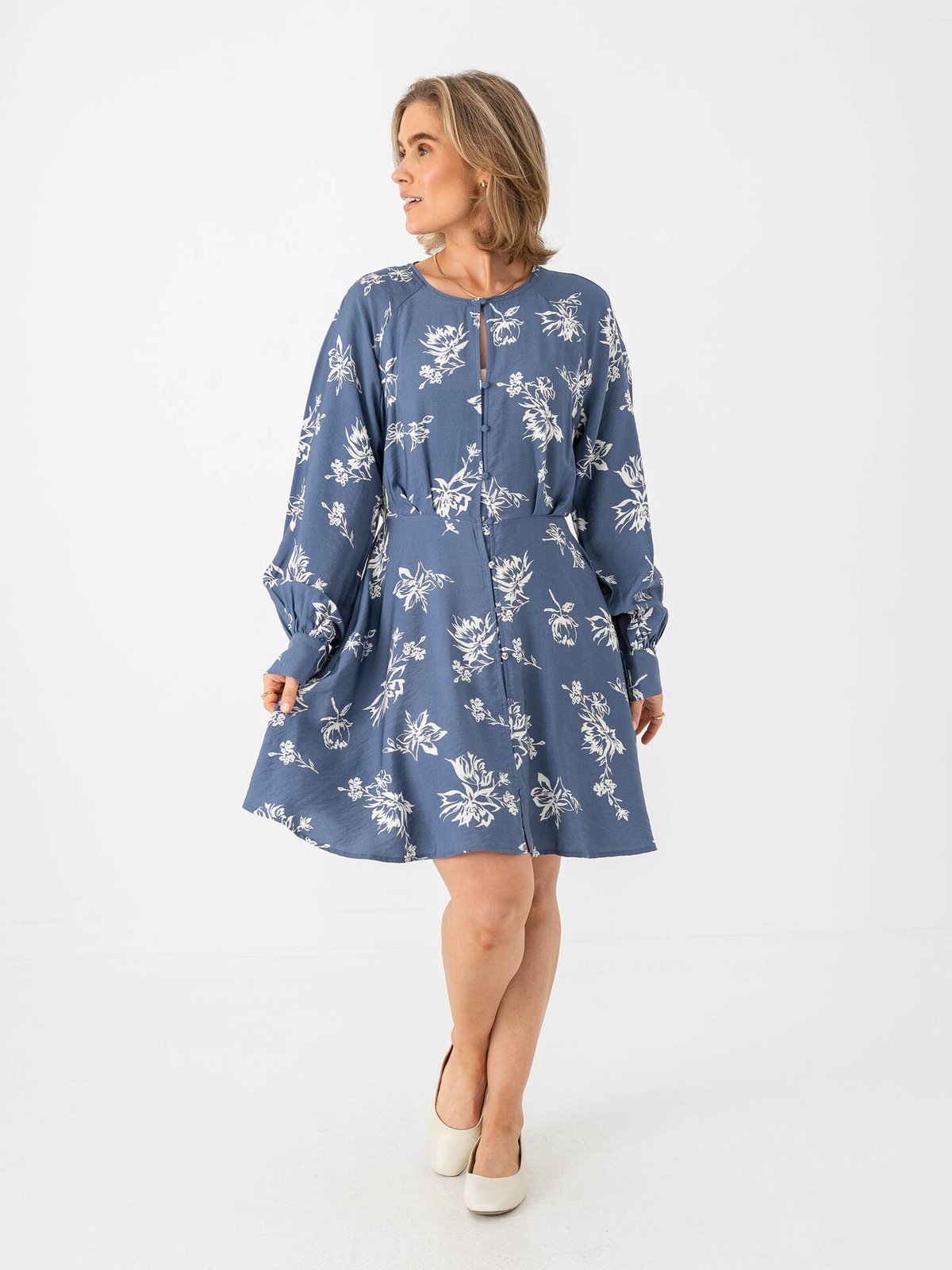 MSCH Copenhagen Andena Amabella Shirt Dress V Indigo Flower