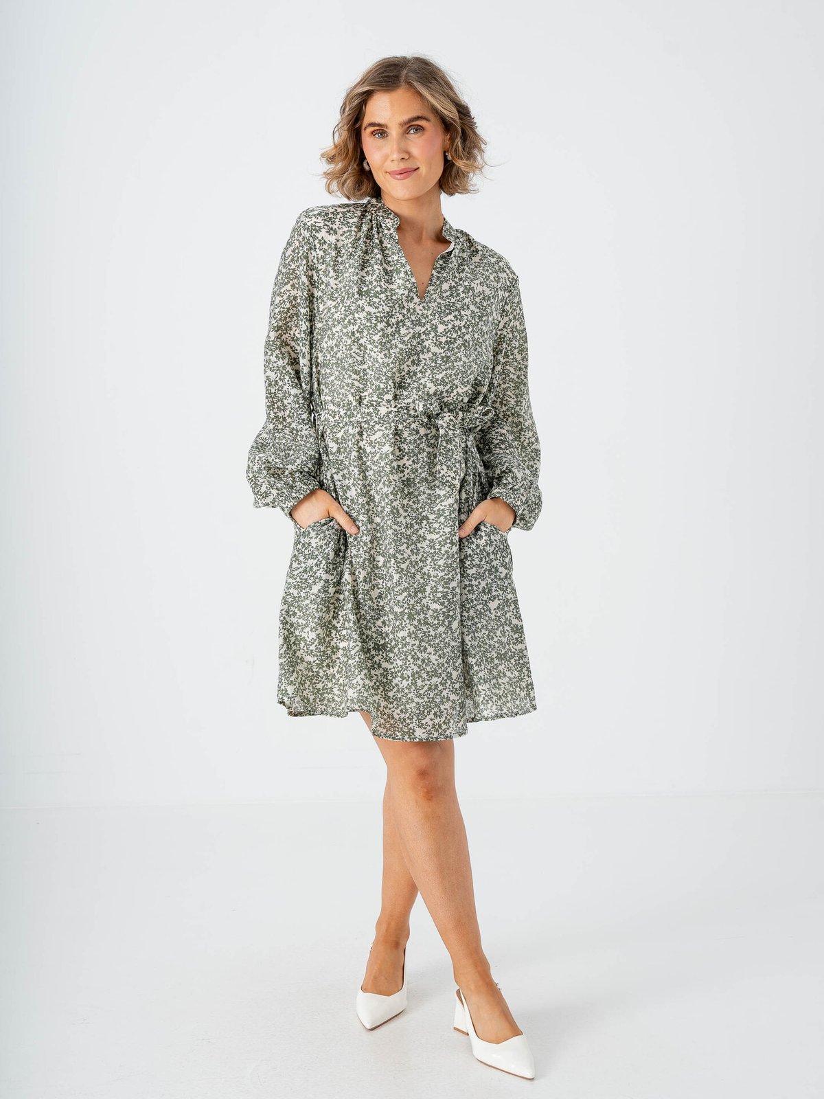 MSCH Copenhagen Seraphina V-Neck Dress Egret Flower