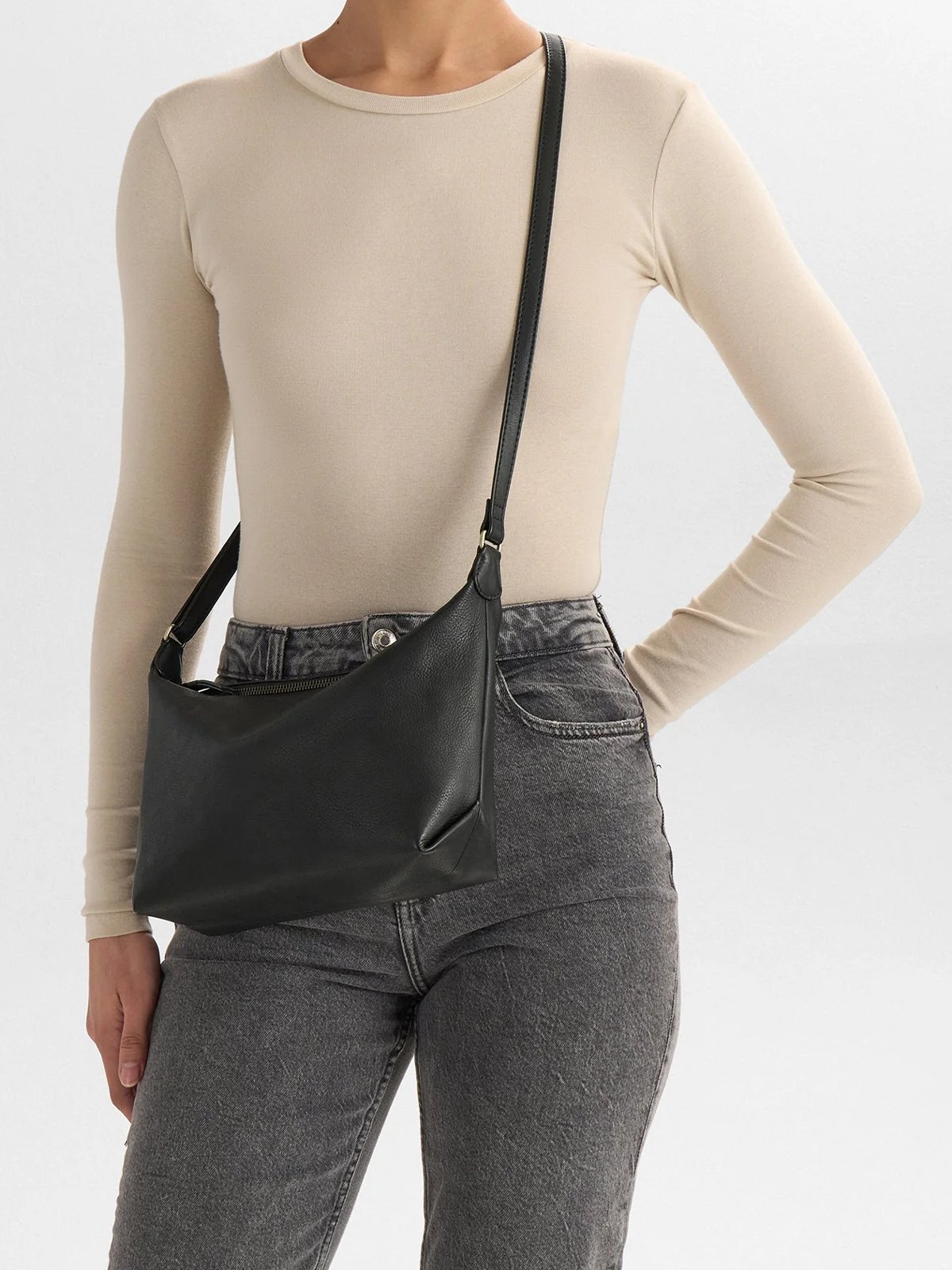 Markberg NyraMBG Cross Bag Black