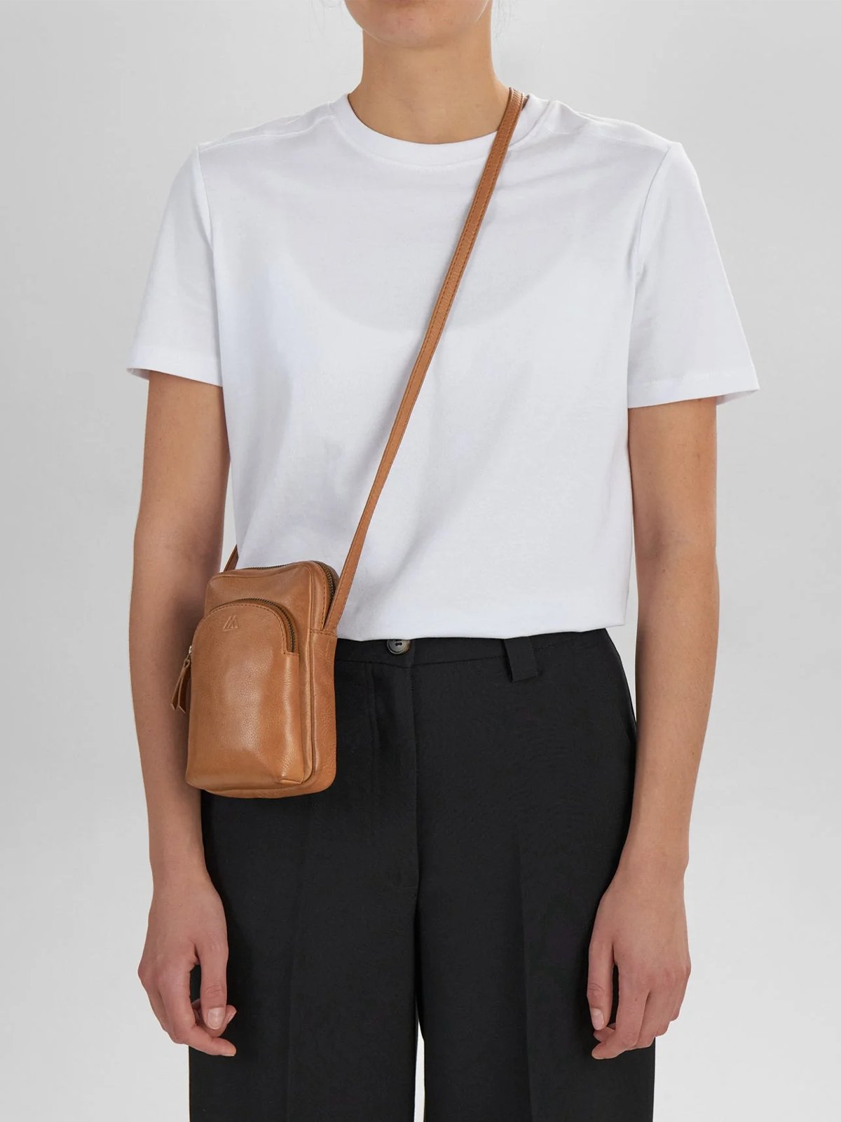 Markberg AiryMBG Mini Cross Tan w/ Br. Gold