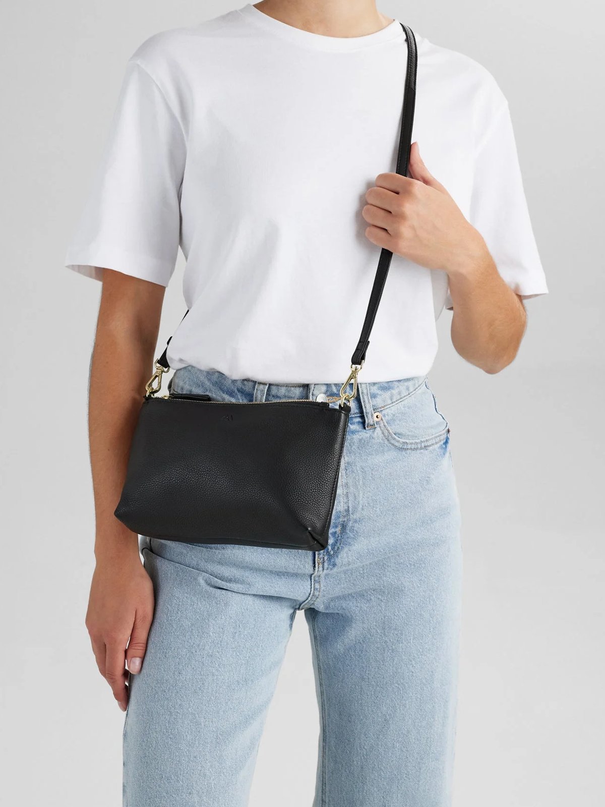 Markberg MikalaMBG Crossbody Bag Black w/Gold