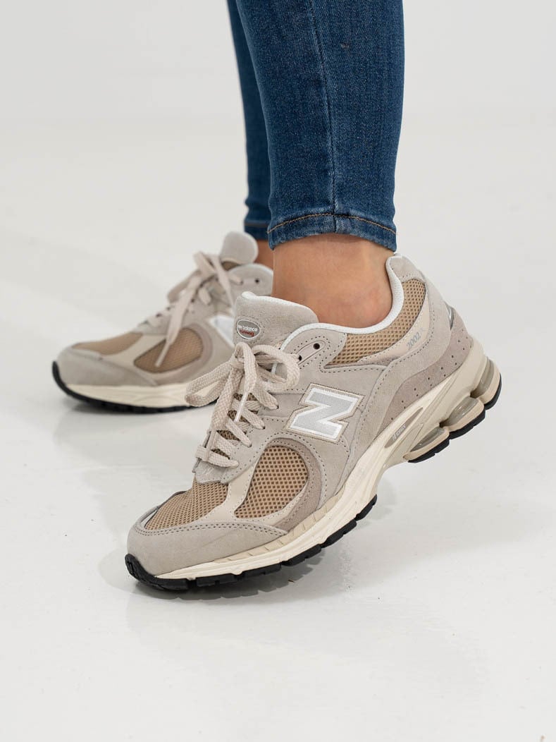 New Balance 2002R Grå